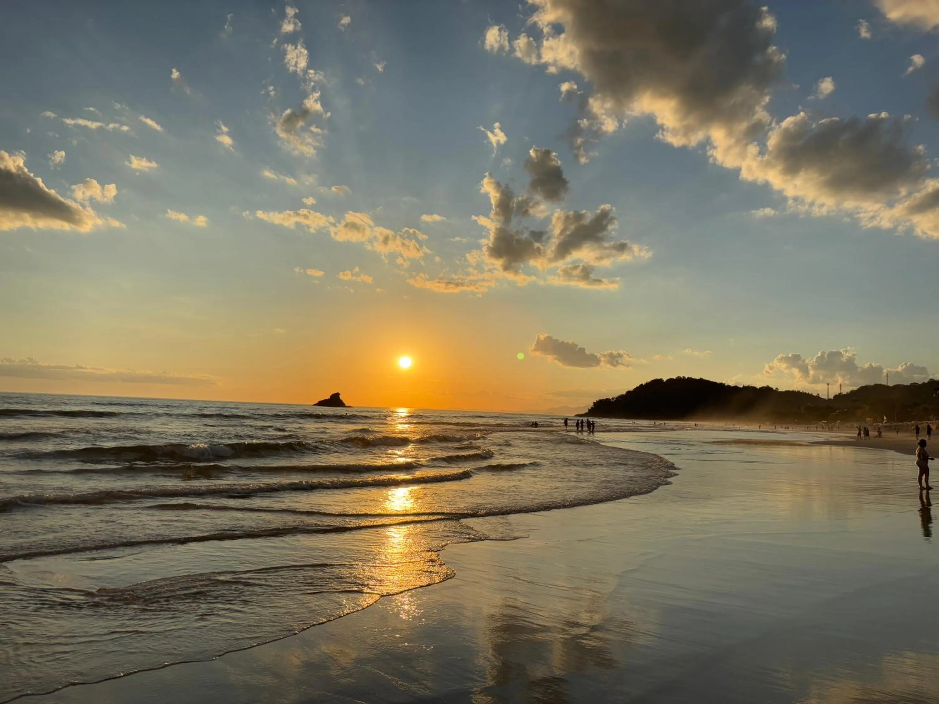 Natural landscape in Juquehy - Condomínio de Frente para o Mar - Piscina Aquecida - Quadra de Tenis