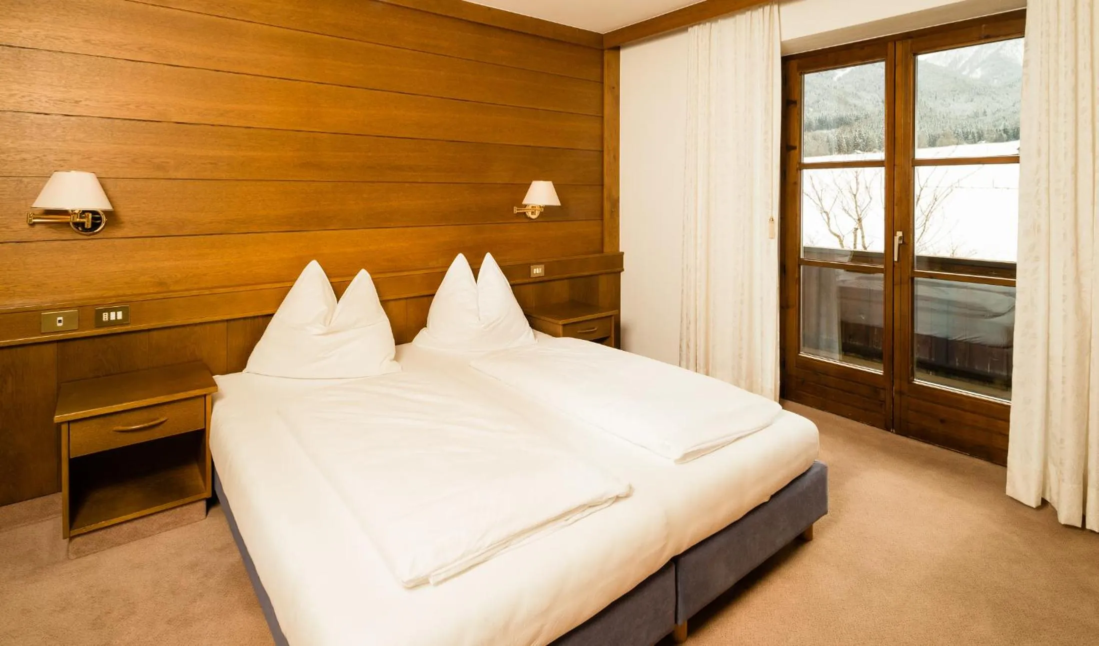 Bedroom, Bed in Residence Tolderhof - OlangCard included