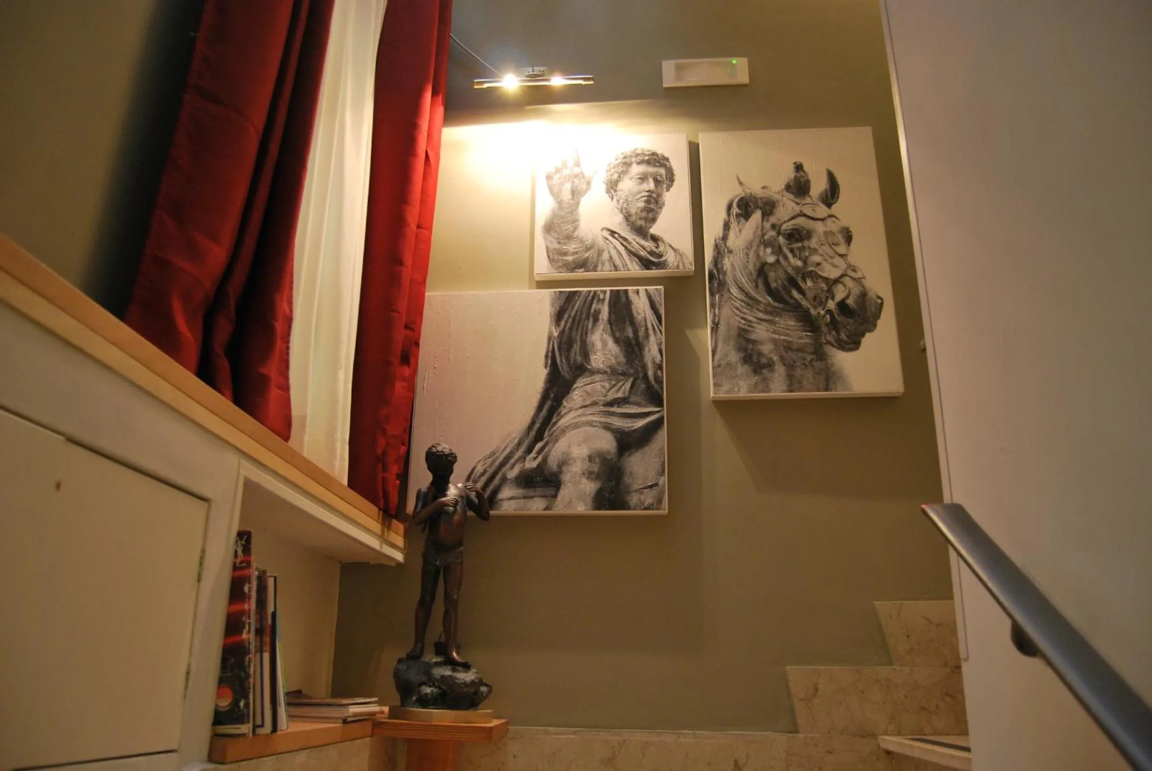 Decorative detail in Navona Residenza de Charme