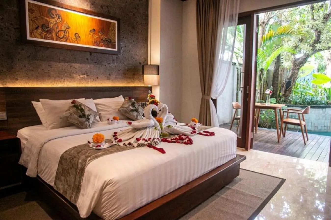 Bed in djabu Seminyak Hotel