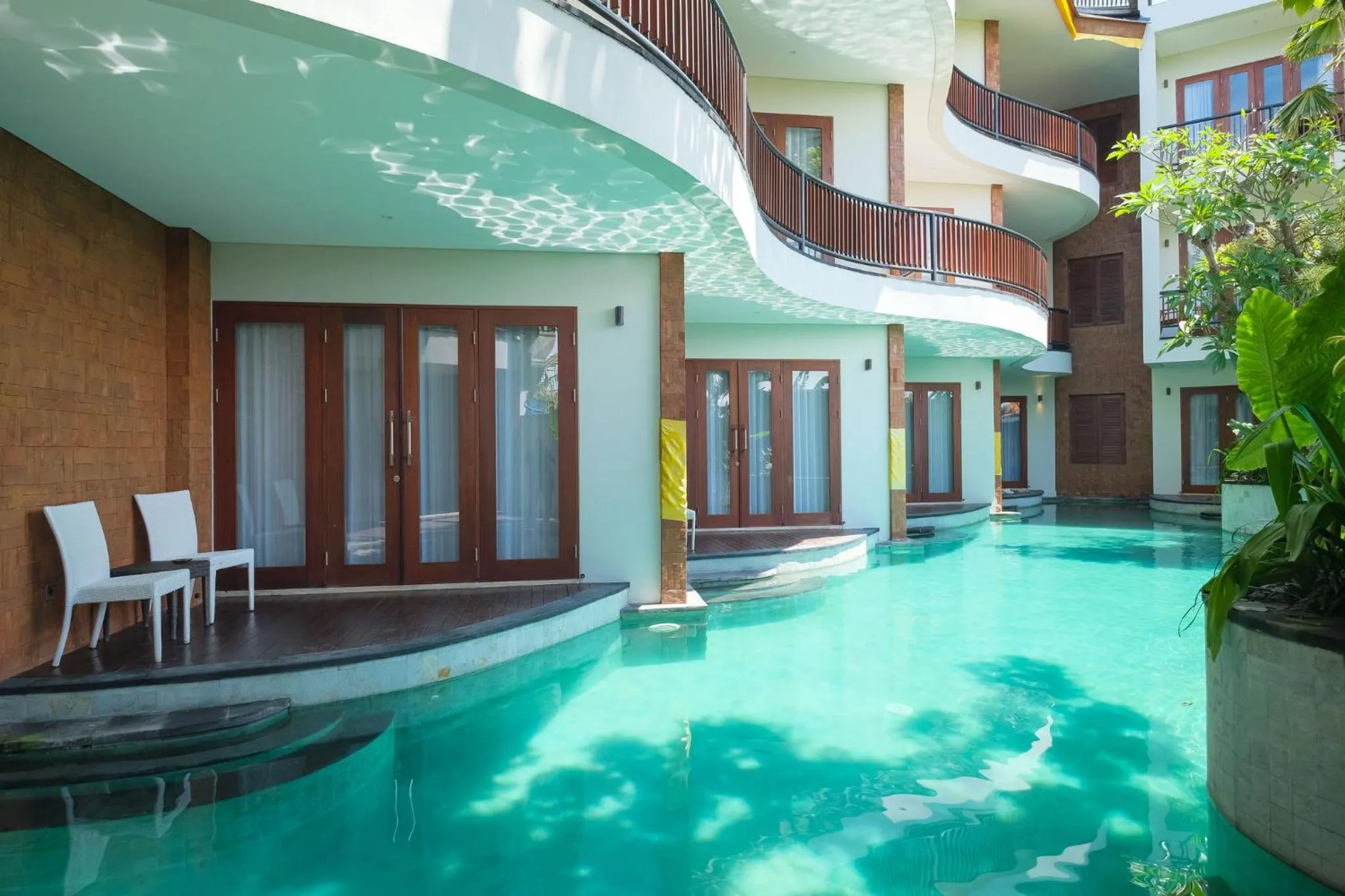 Area and facilities in djabu Seminyak Hotel