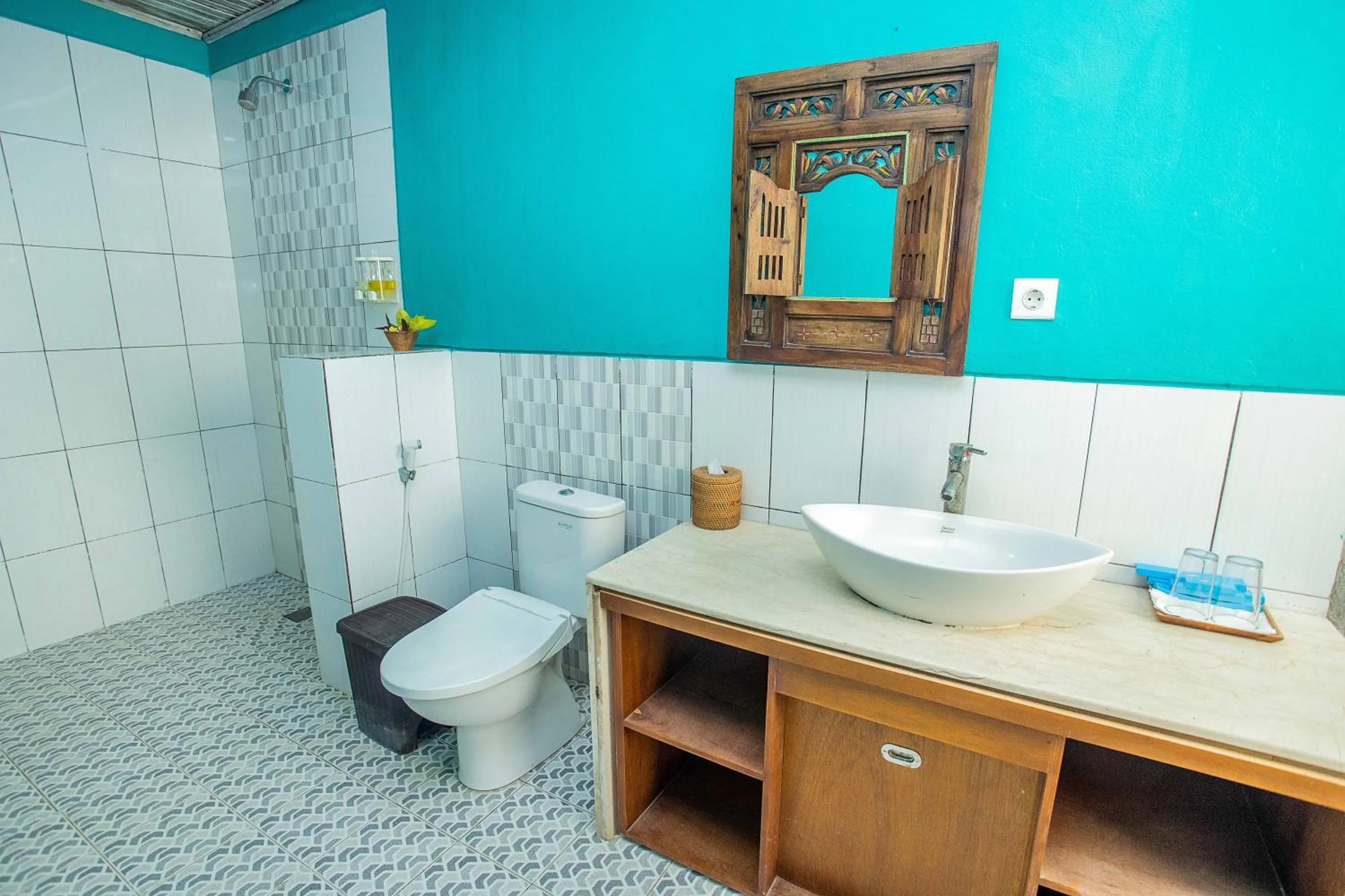 The Tanis Beach Resort Nusa Lembongan