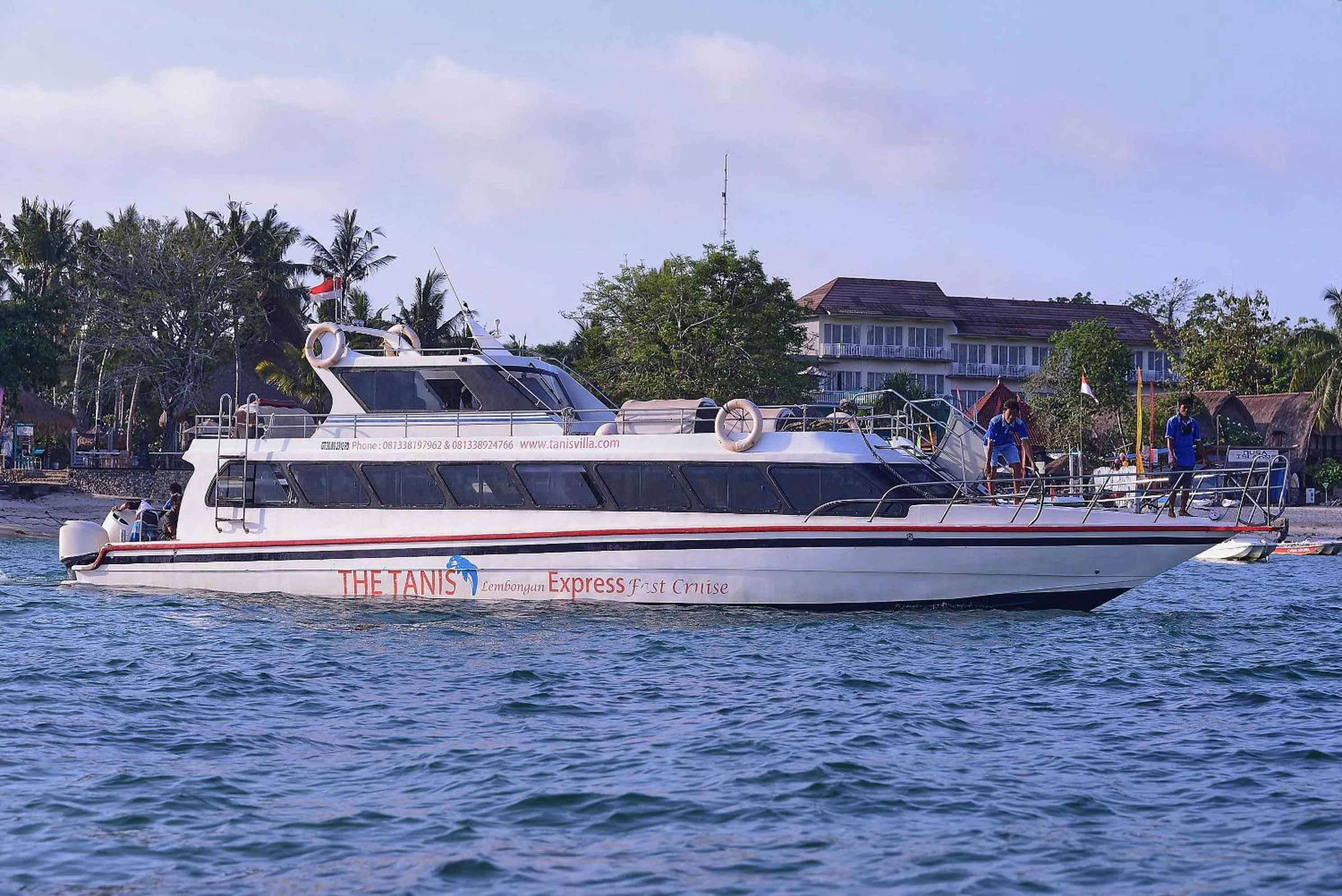 Area and facilities in The Tanis Beach Resort Nusa Lembongan