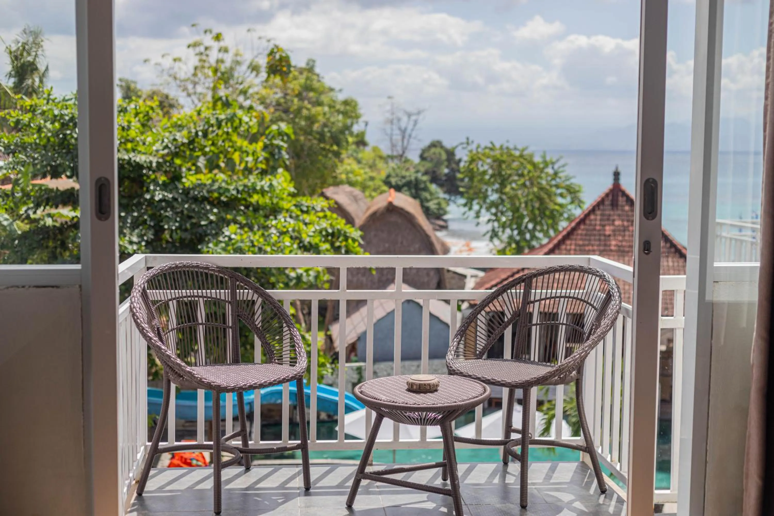 Natural landscape in The Tanis Beach Resort Nusa Lembongan