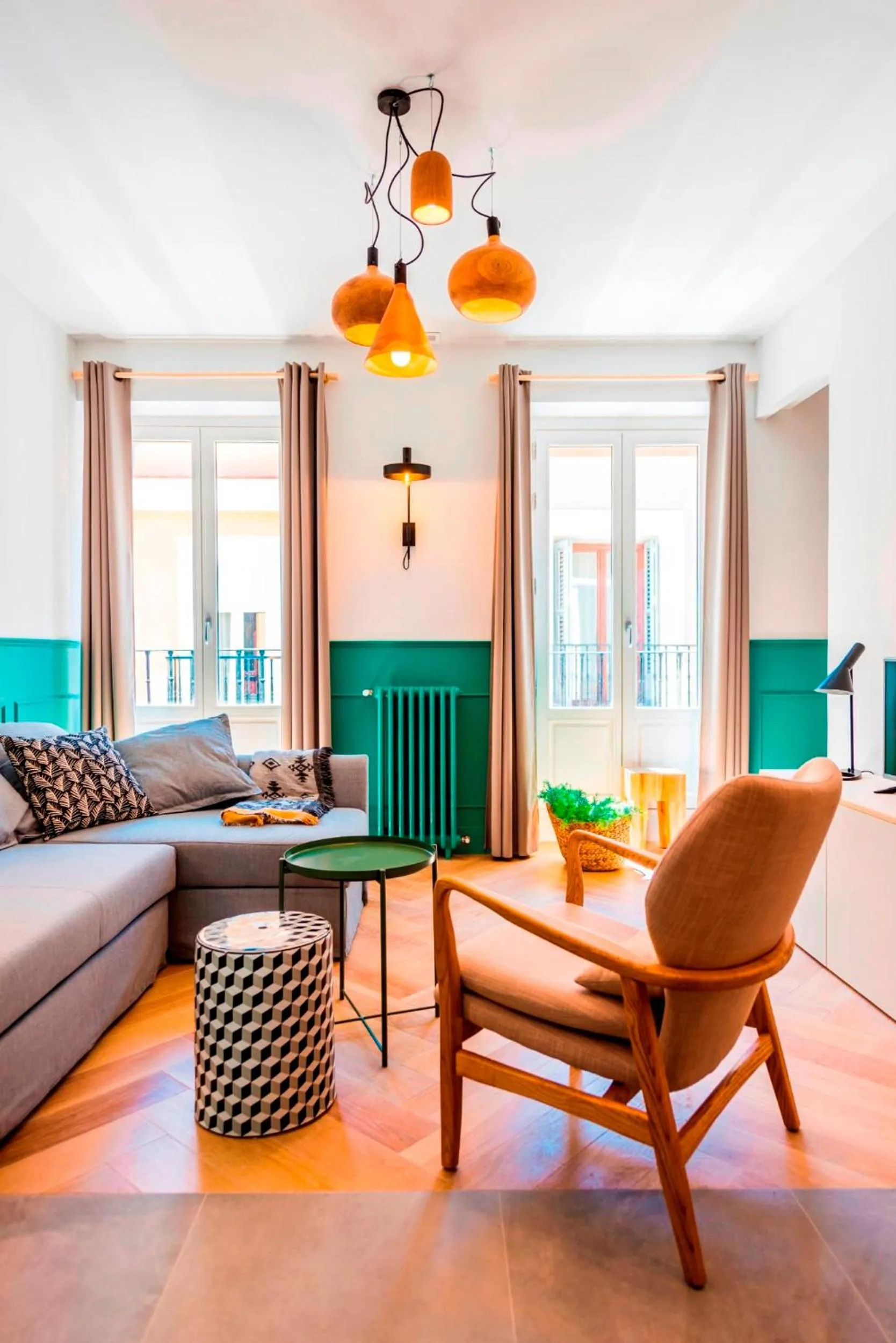 Living room in Be Mate Gran Vía Suites