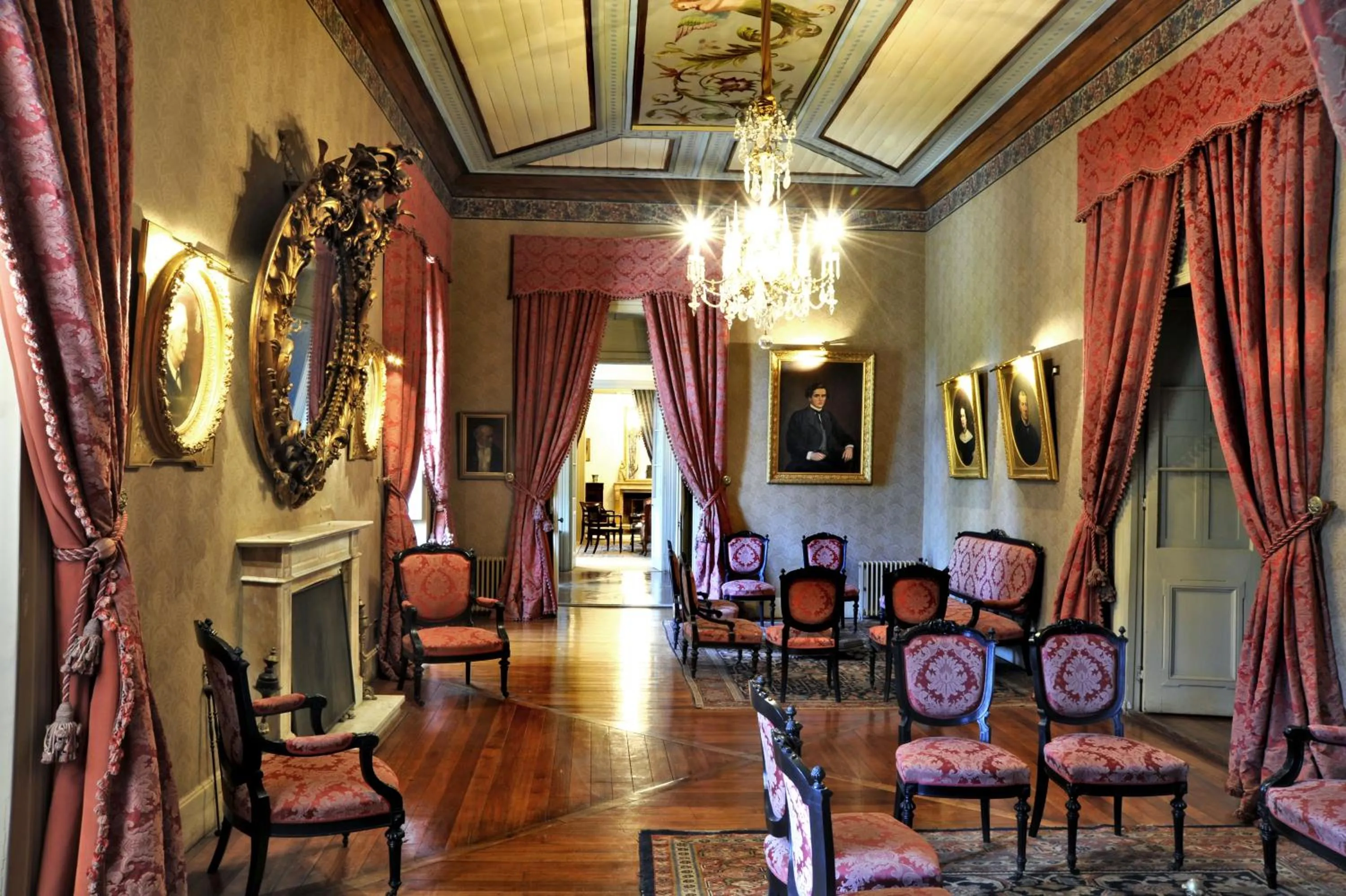 Living room in Hotel Casa Real - Viña Santa Rita