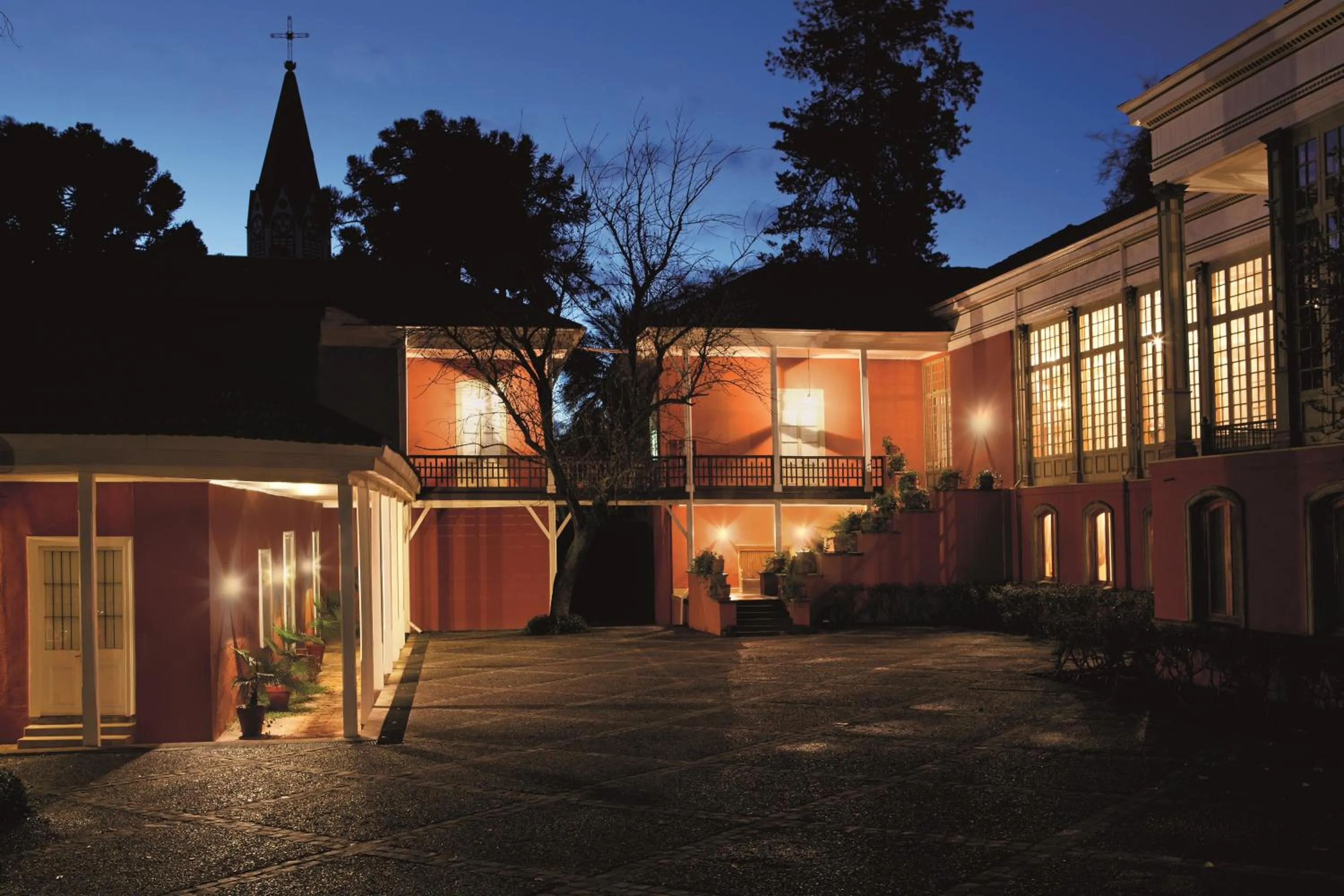 Property building in Hotel Casa Real - Viña Santa Rita