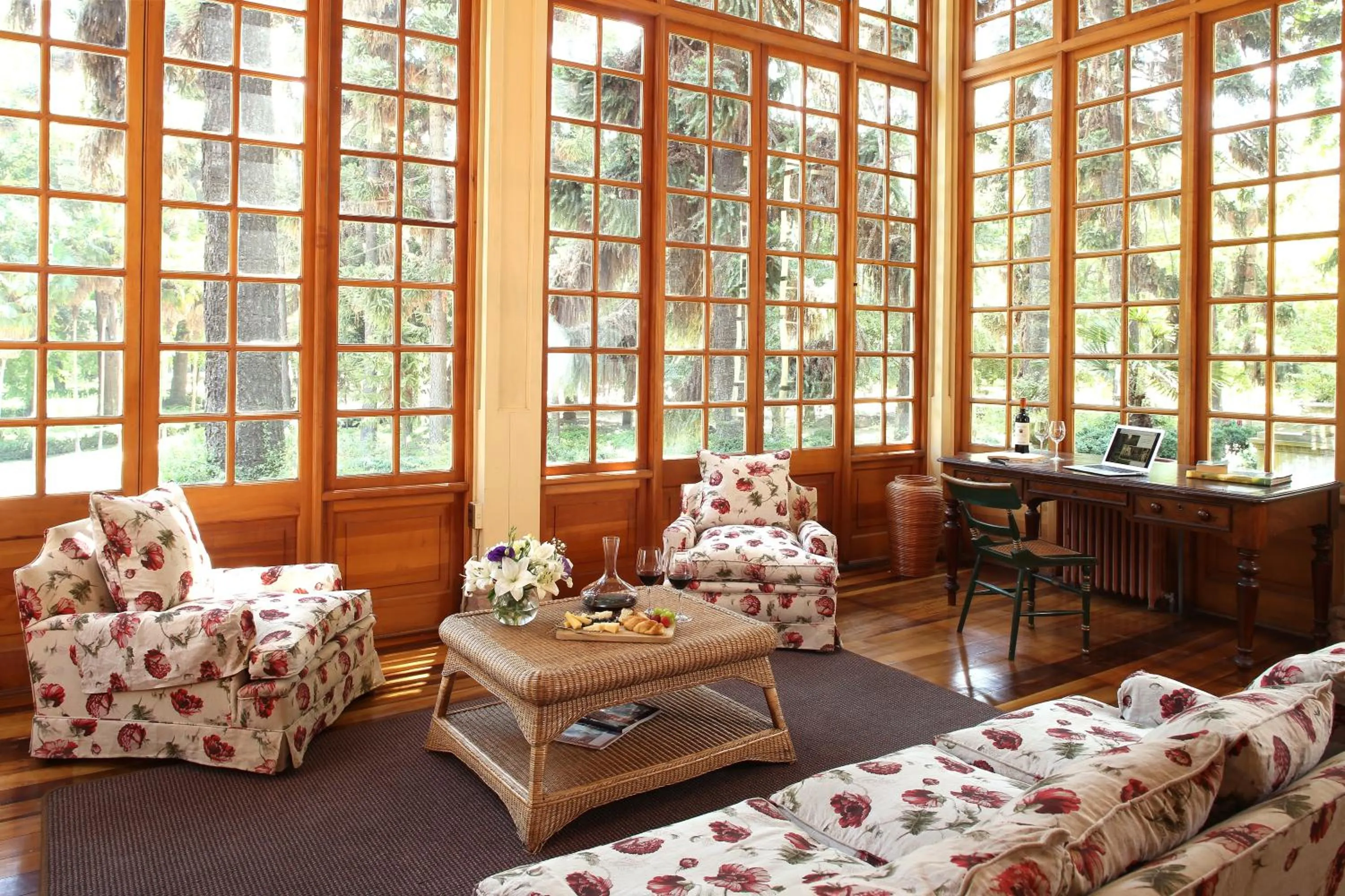 Seating area in Hotel Casa Real - Viña Santa Rita