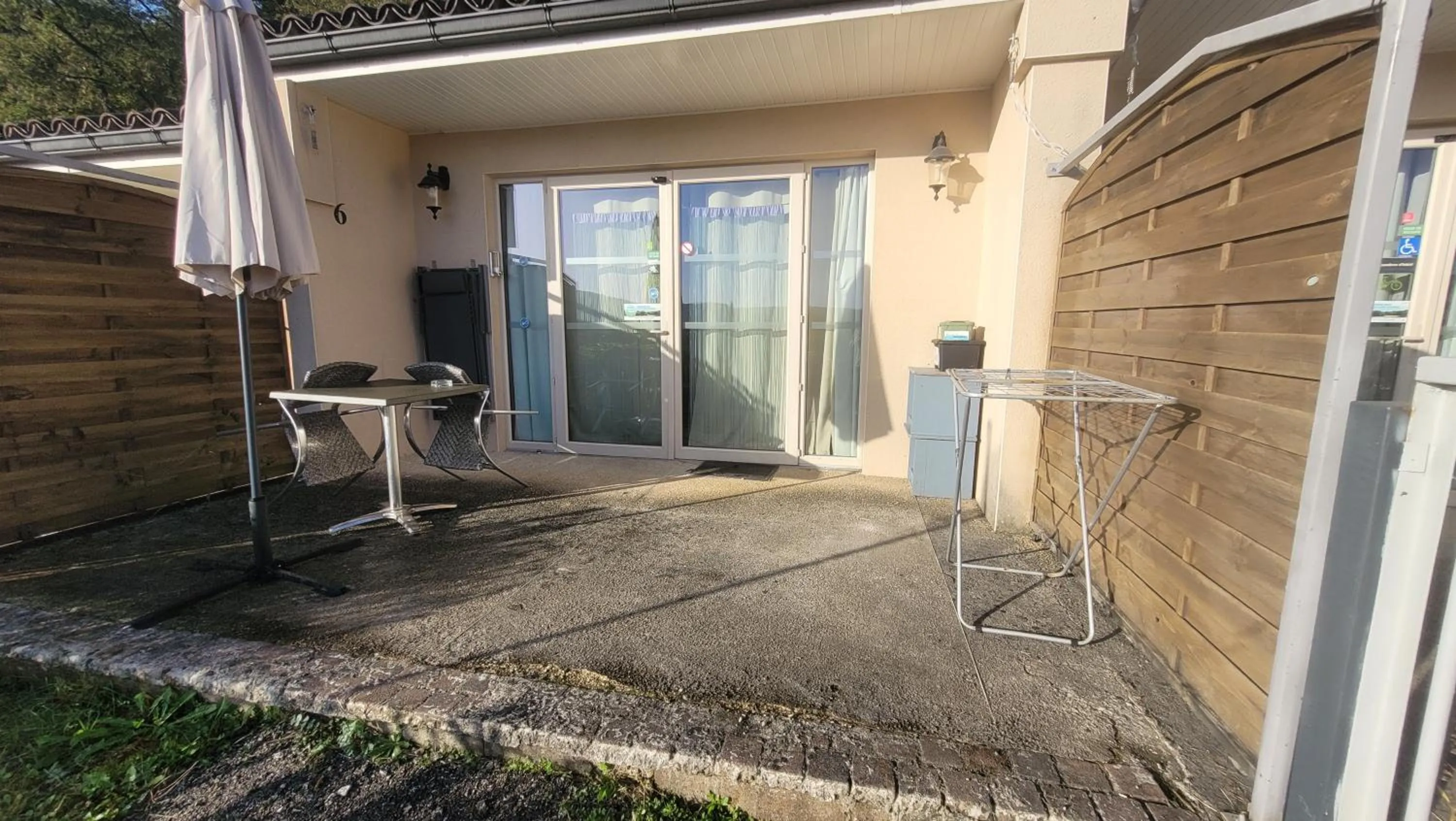 Patio in Hotel La Peyrade