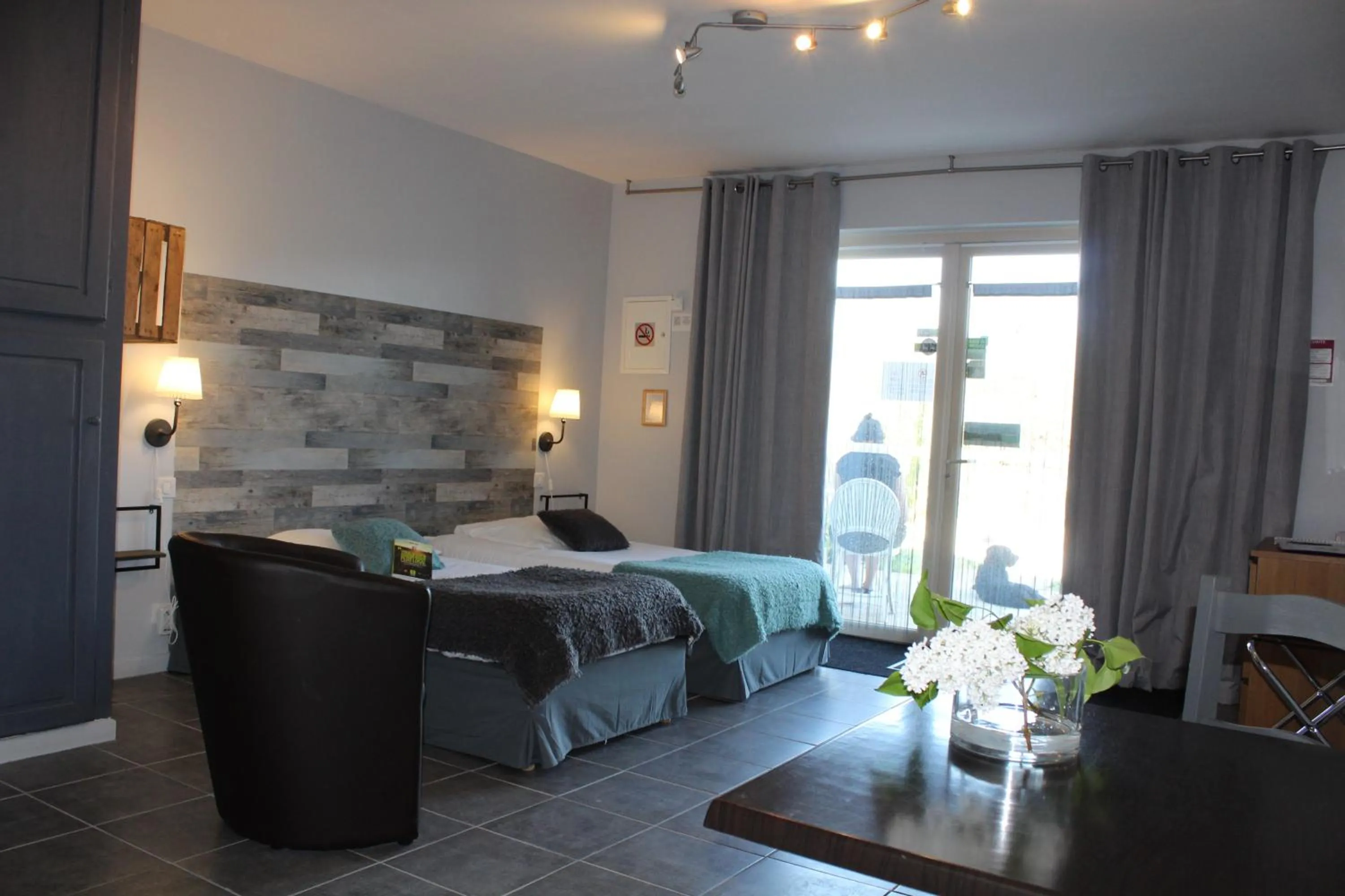 Photo of the whole room, Bed in Hotel La Peyrade