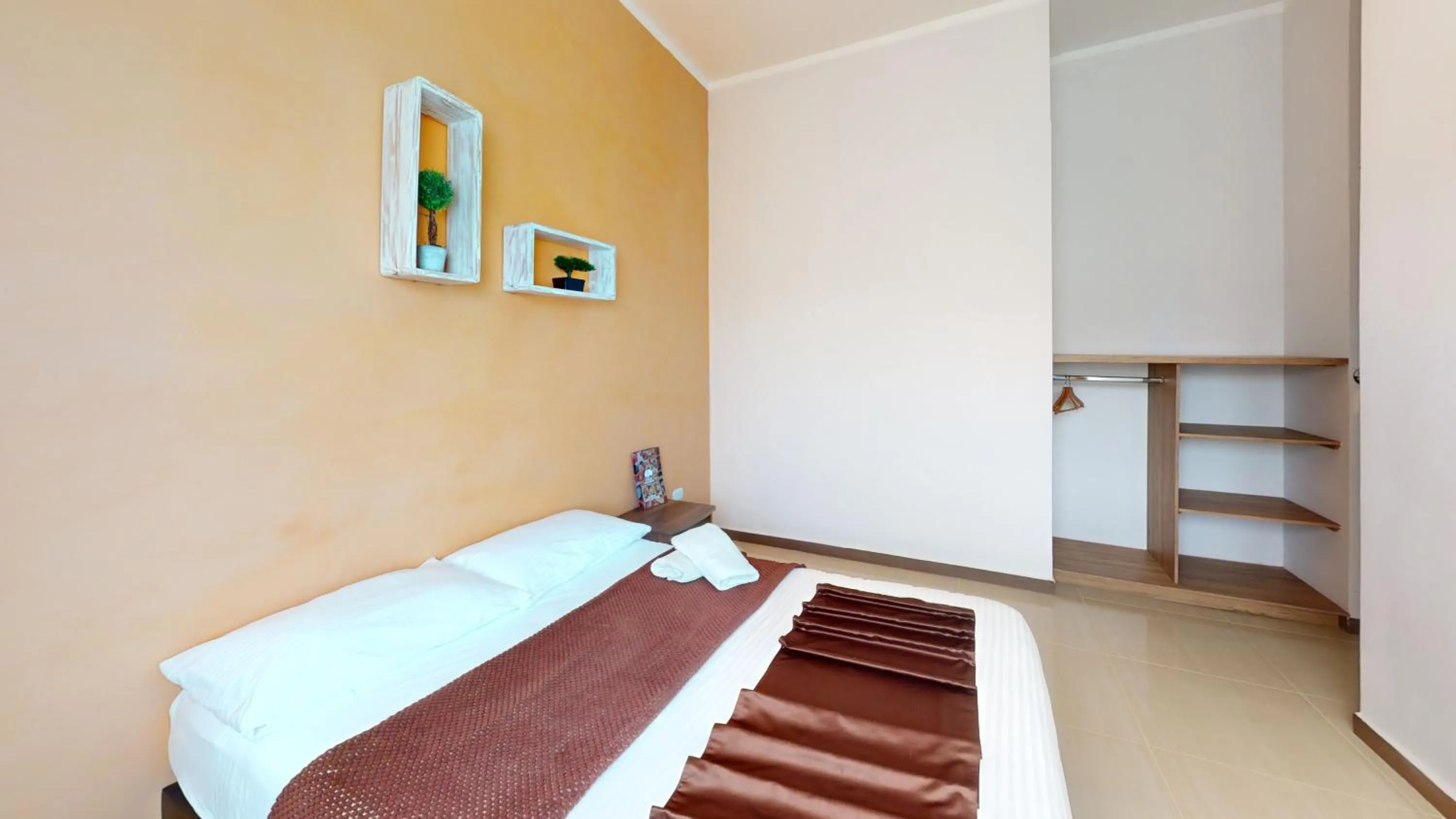 Bedroom, Bed in Hotel Villa Colonia