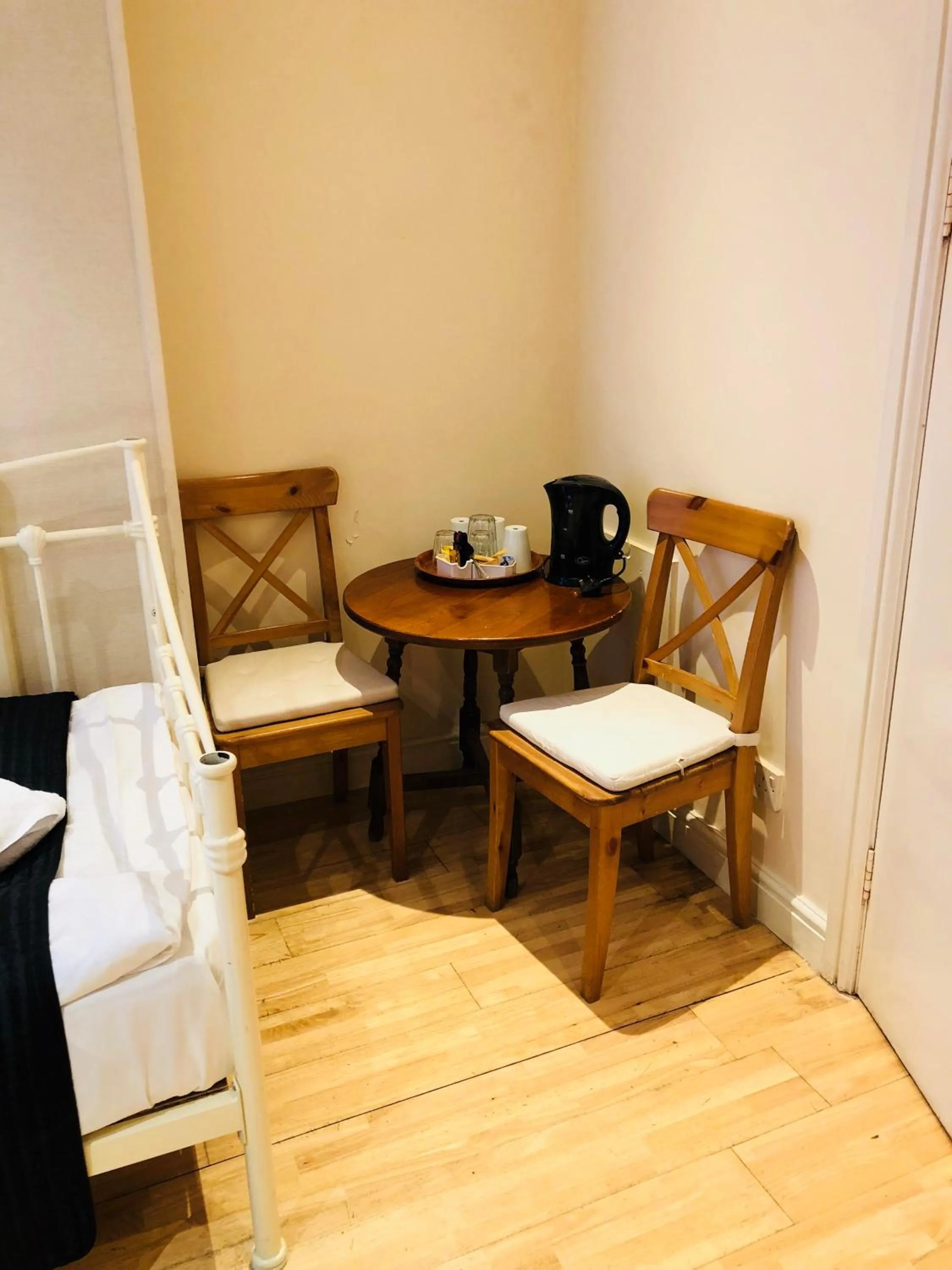 Coffee/tea facilities in 72QT