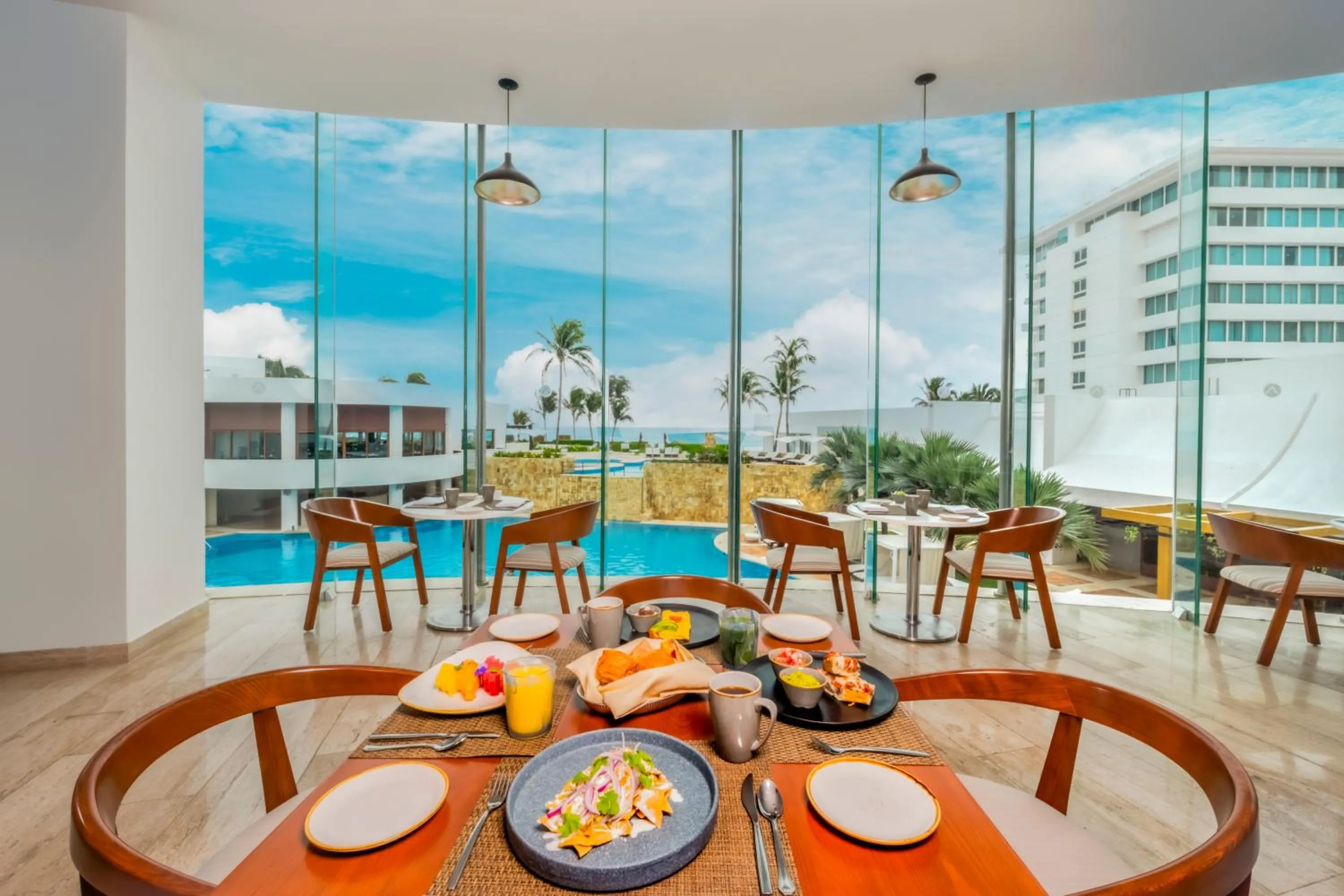 Restaurant/places to eat in Altitude at Krystal Grand Cancun - All Inclusive