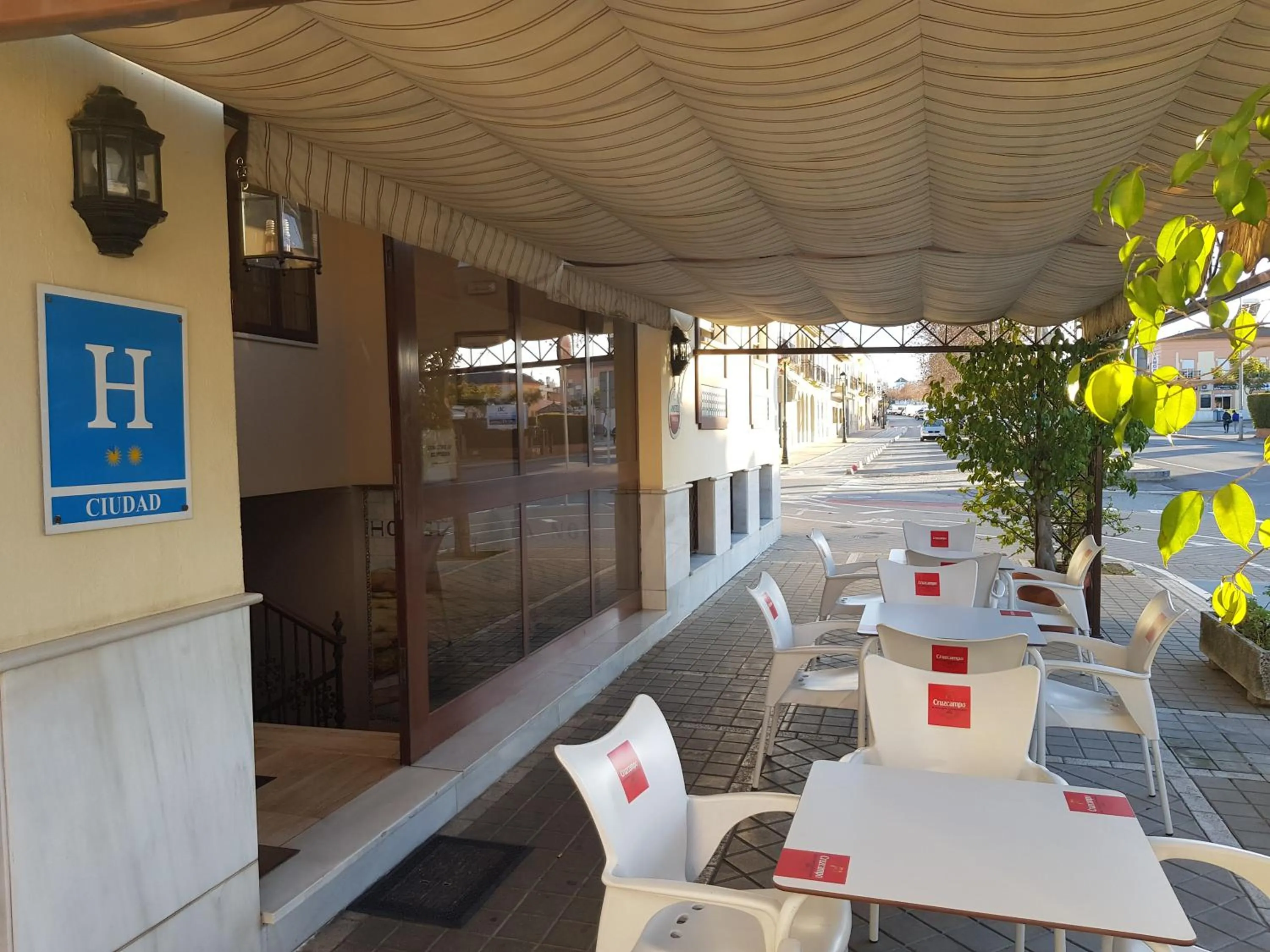 Facade/entrance in Hotel La Noria