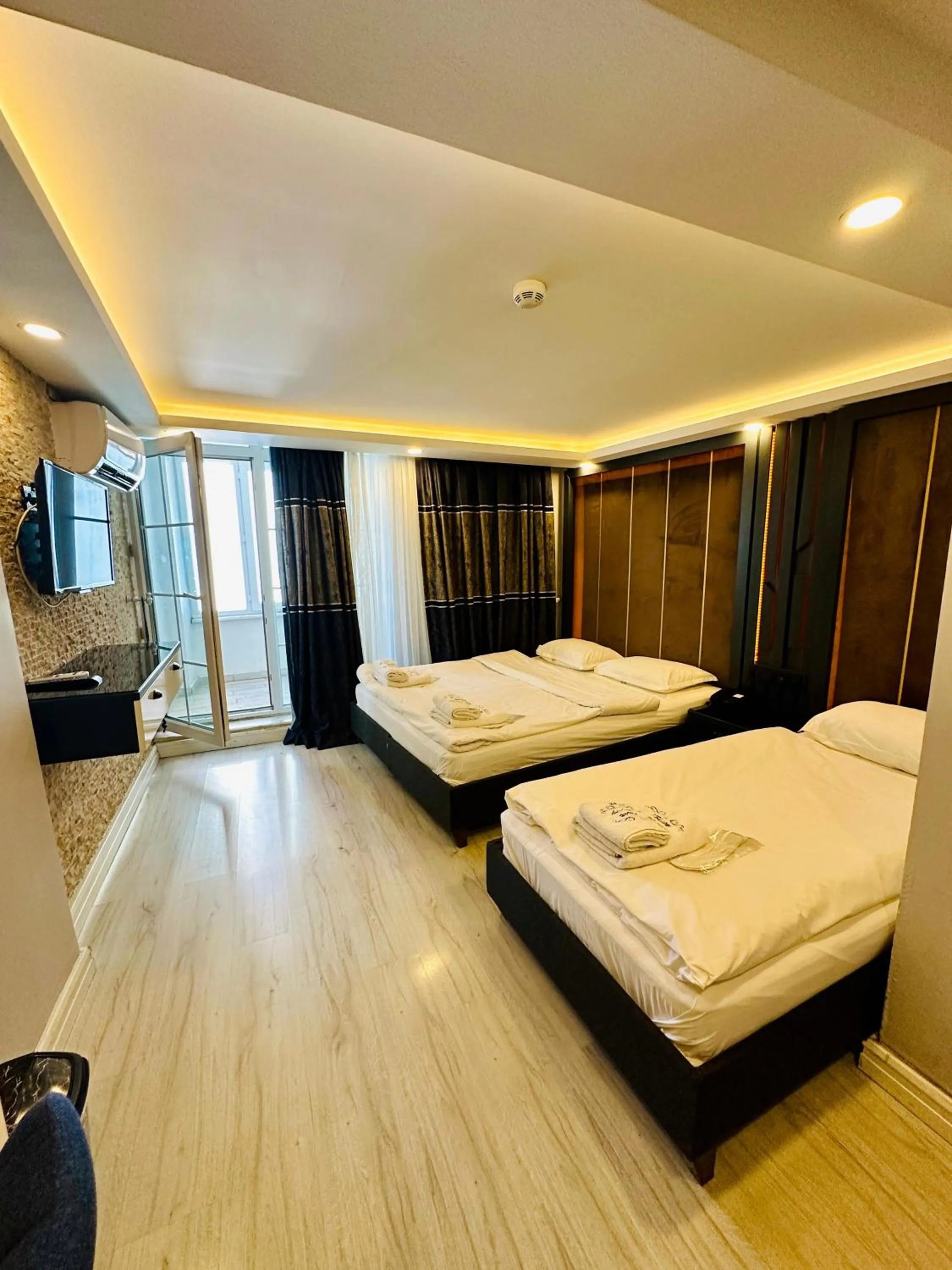 Bed in Sirkeci Quietness Hotel