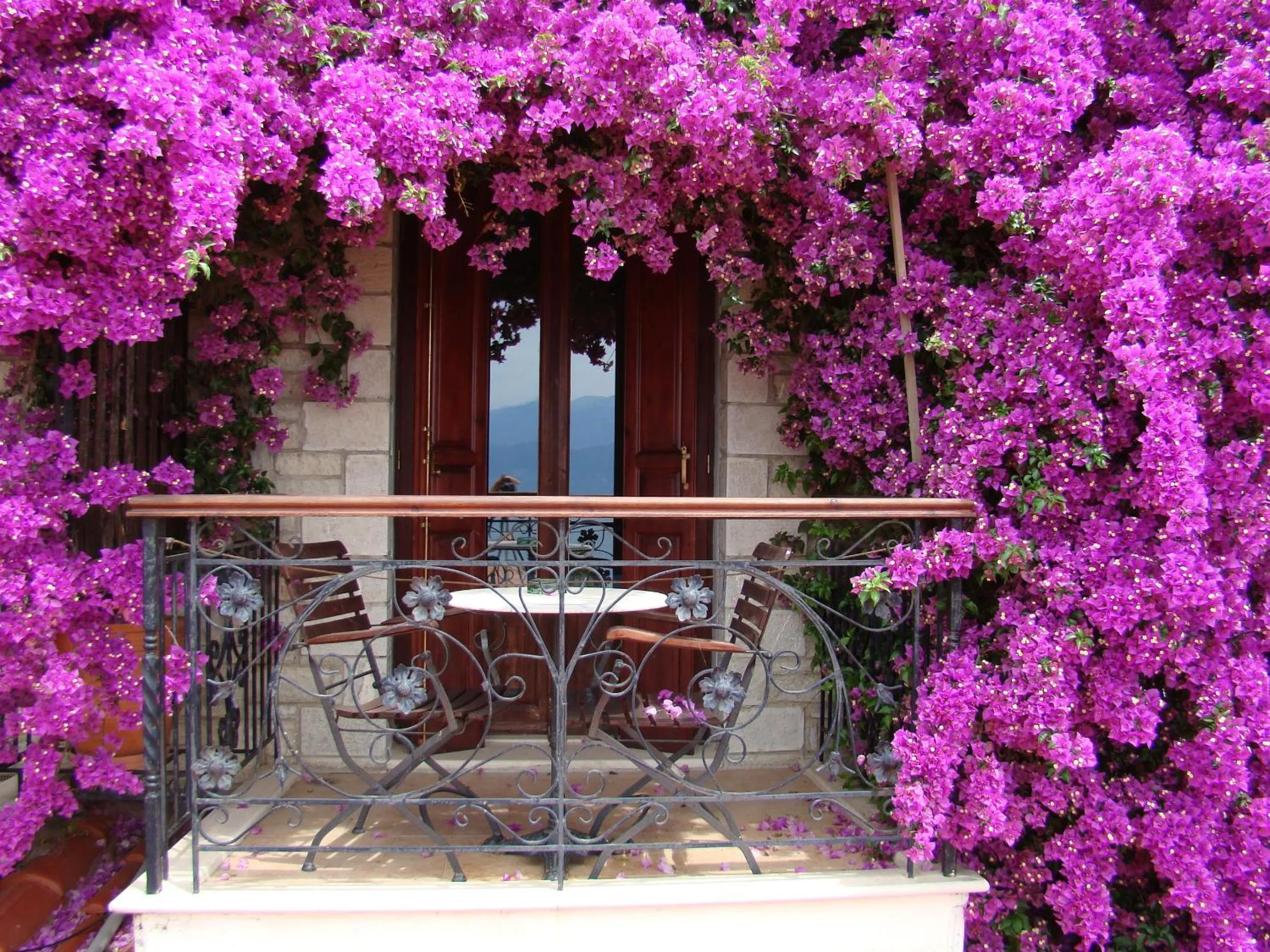 Balcony/Terrace in Ilion Hotel