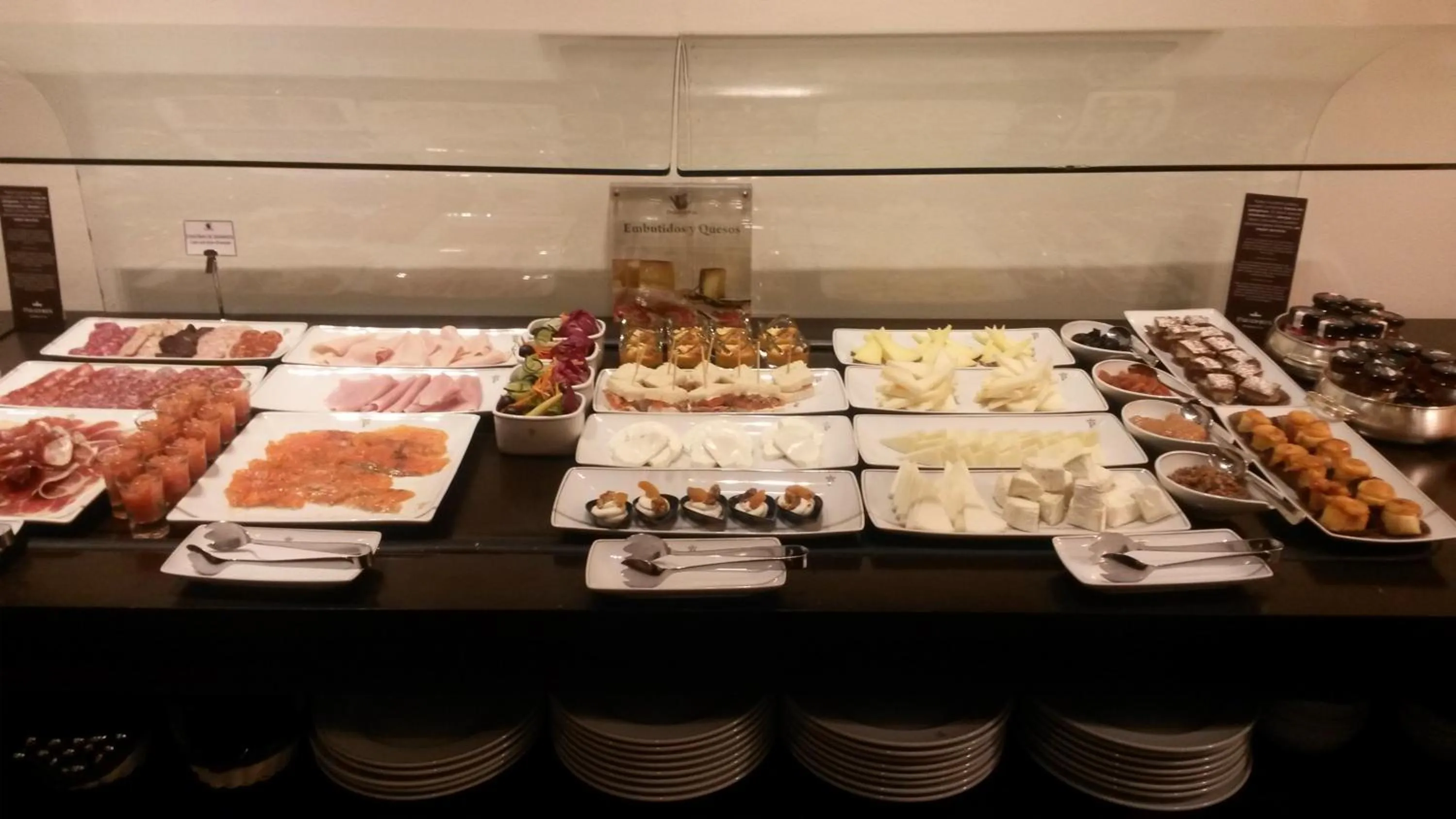 Breakfast in Parador de Granada