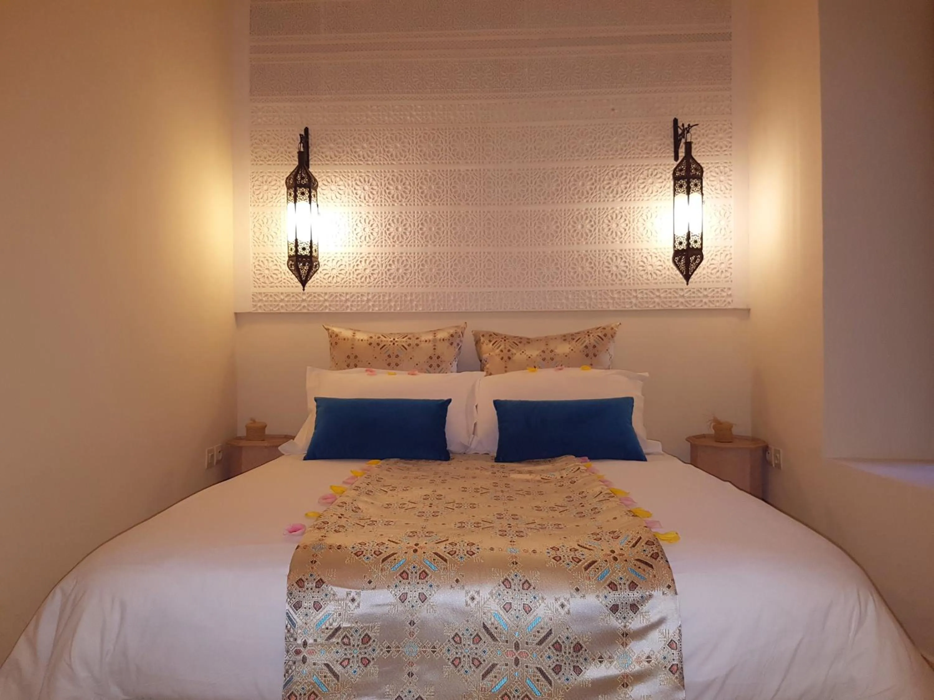 Bed in Dar Andamaure