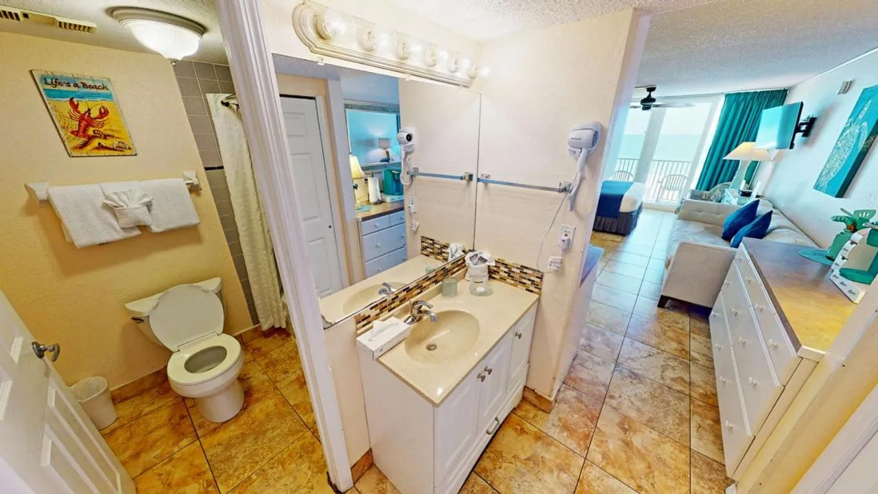 Bathroom in Island Inn Beach Resort