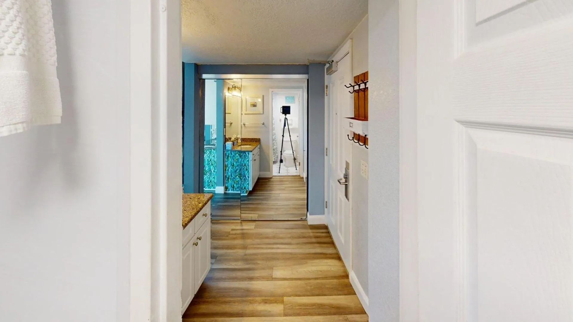 Bathroom in Island Inn Beach Resort