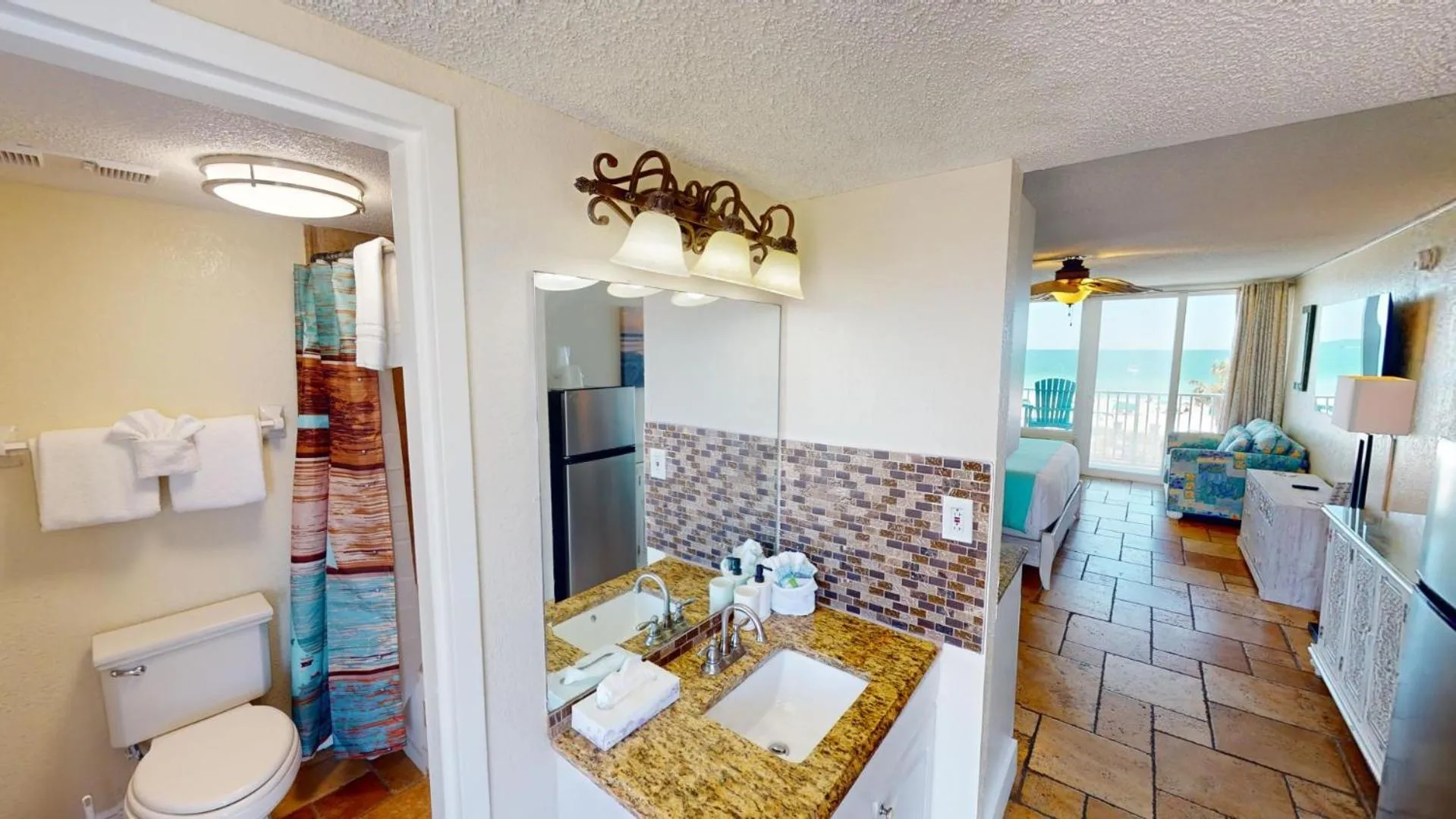 Bathroom in Island Inn Beach Resort