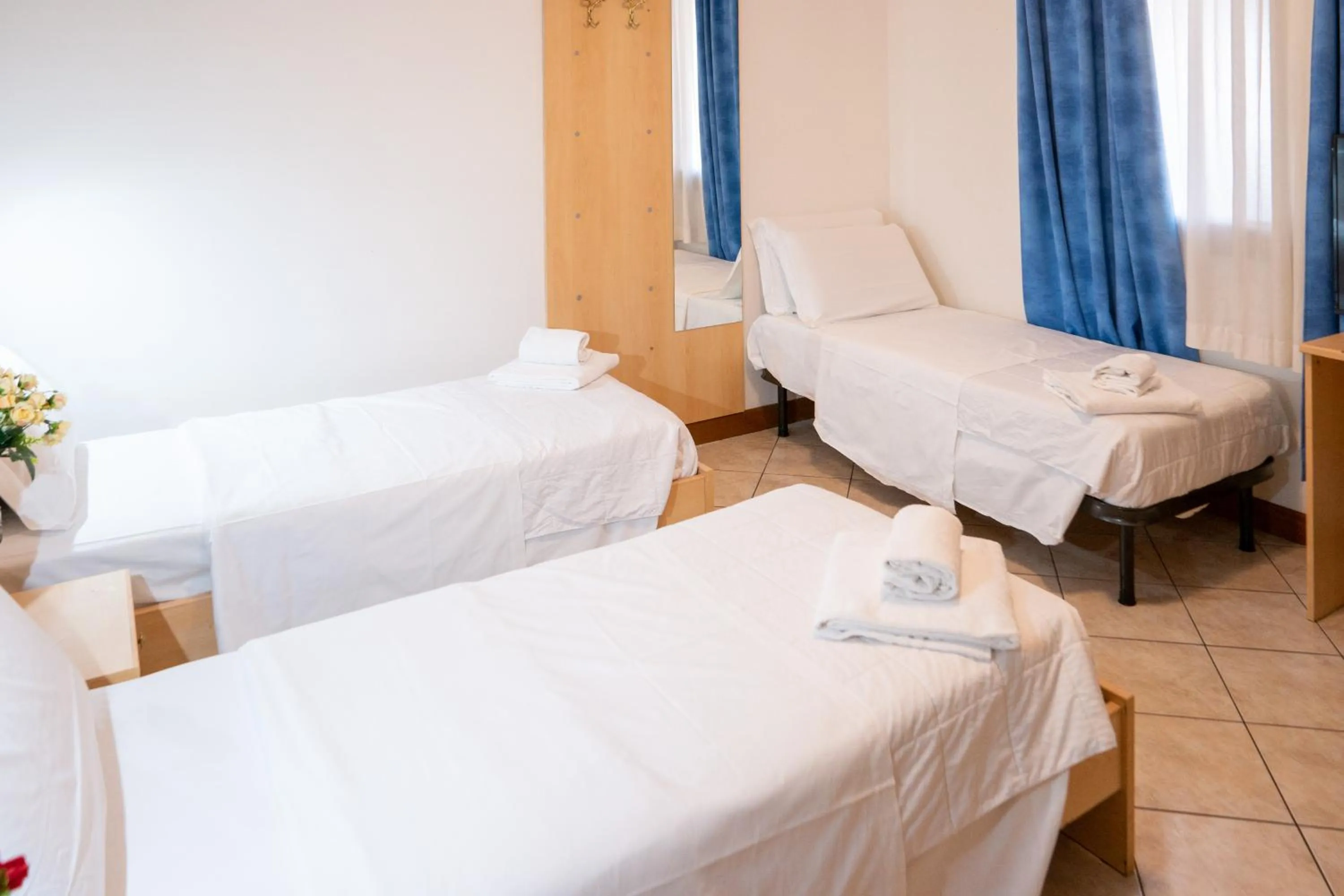 Bed in Hotel New Aurora Venice