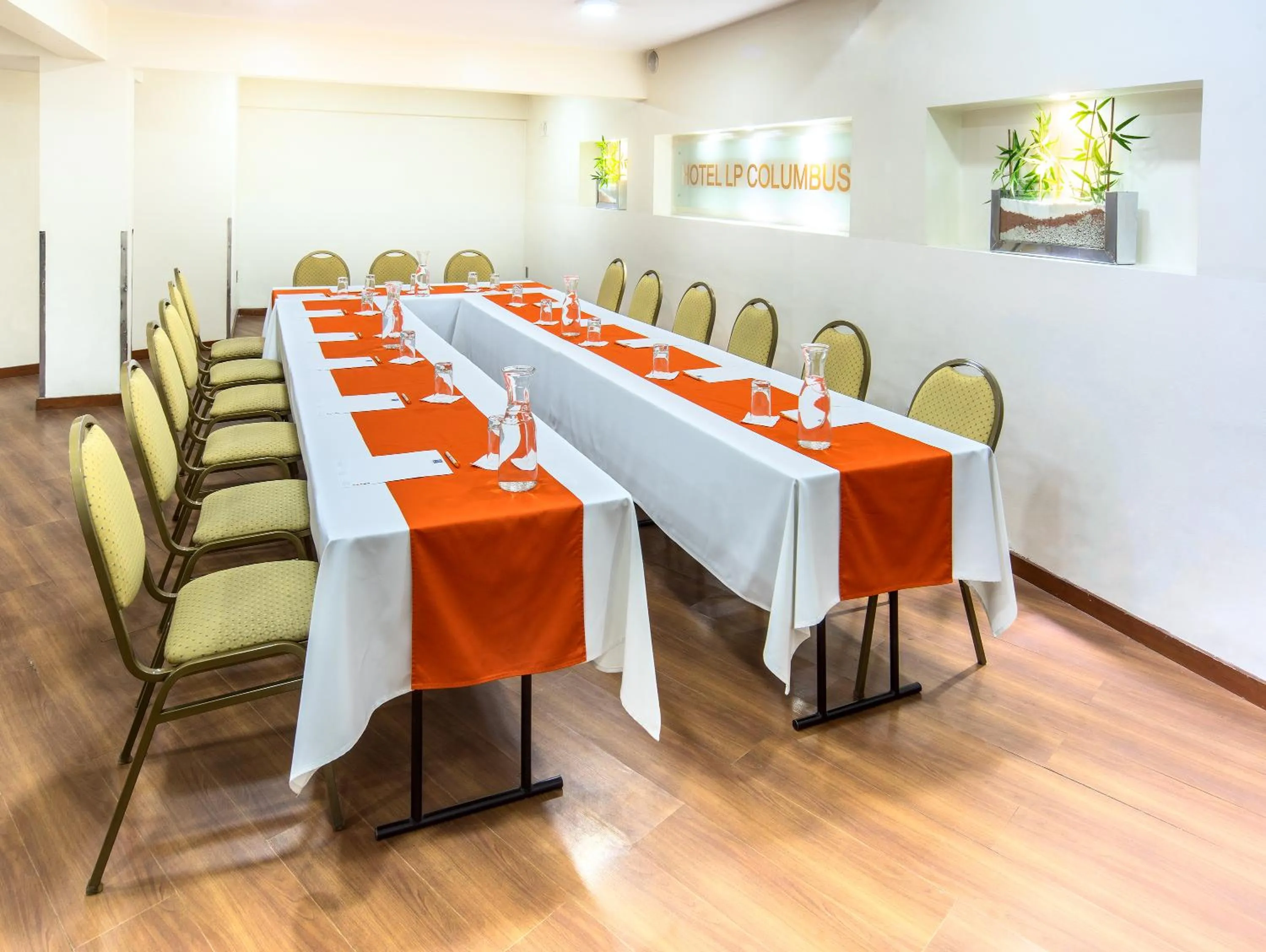 Lounge or bar in Hotel LP Columbus