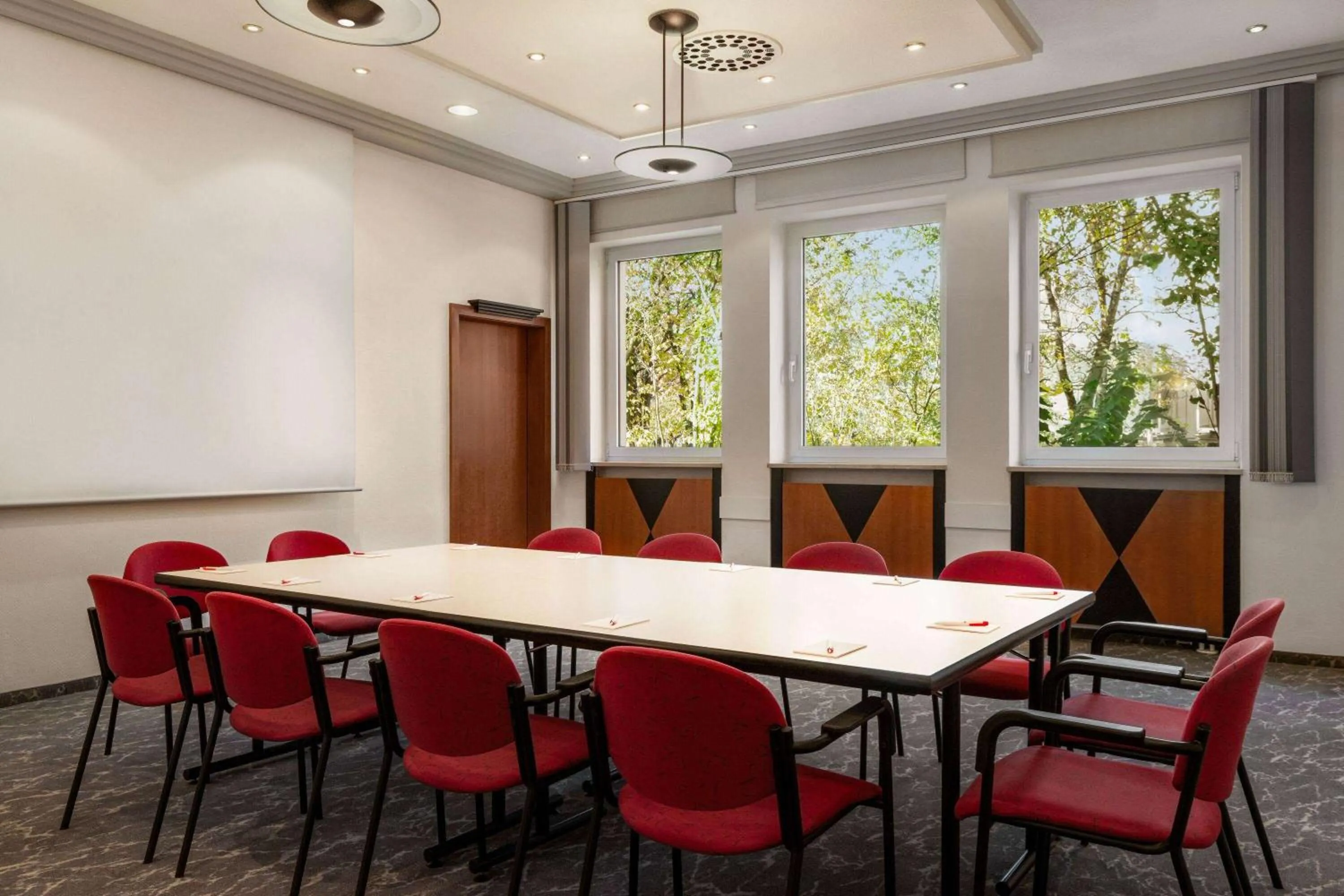 Meeting/conference room in Amedia Weiden, Trademark Collection by Wyndham