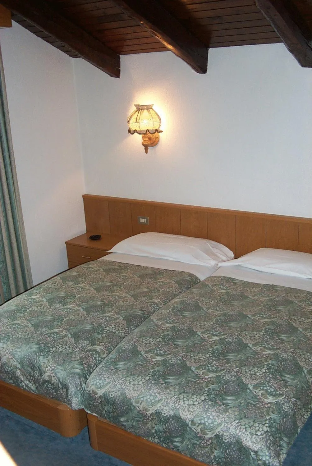 Bed in Hotel Ottoz Meublé