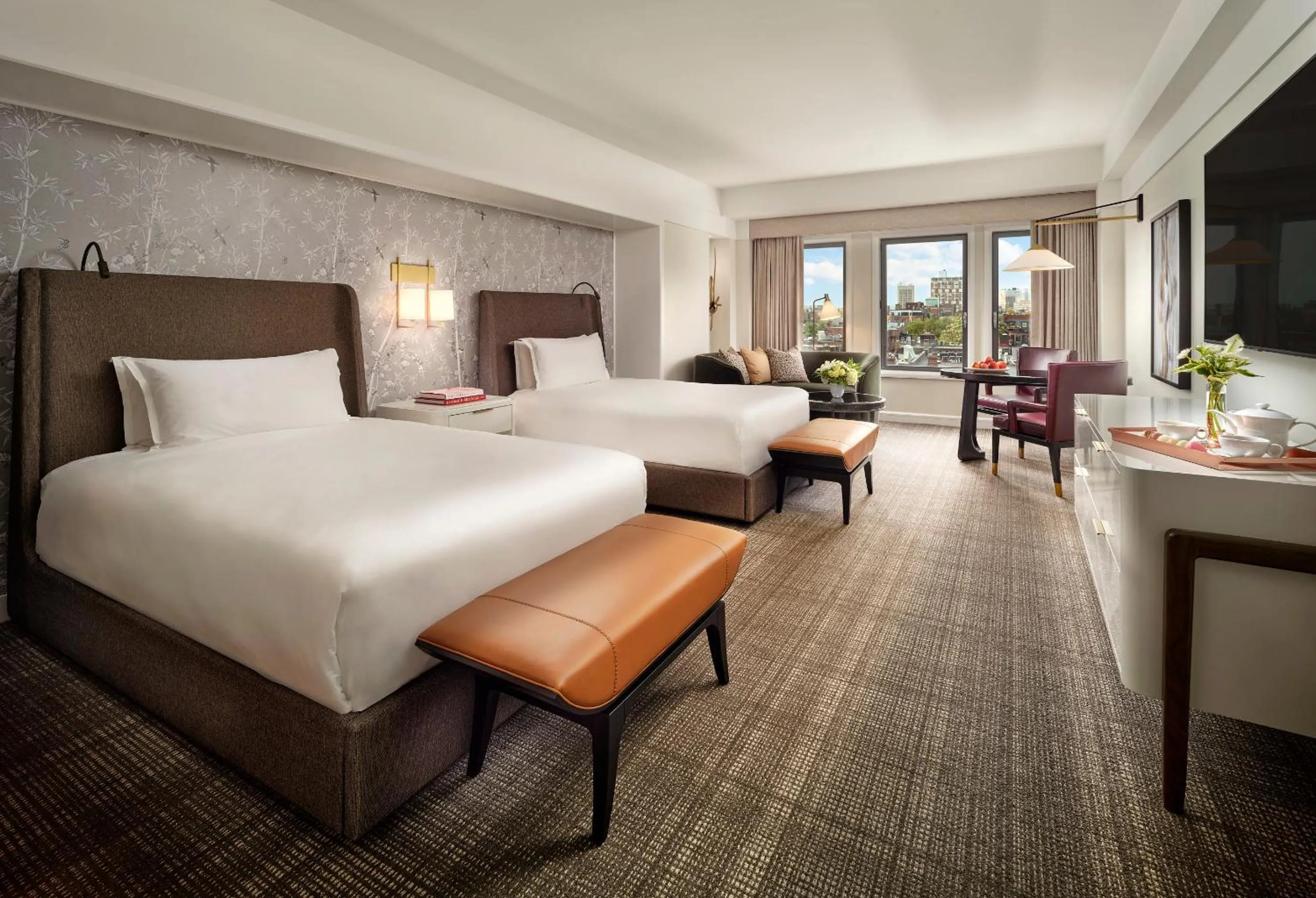 Photo of the whole room, Bed in Mandarin Oriental, Boston