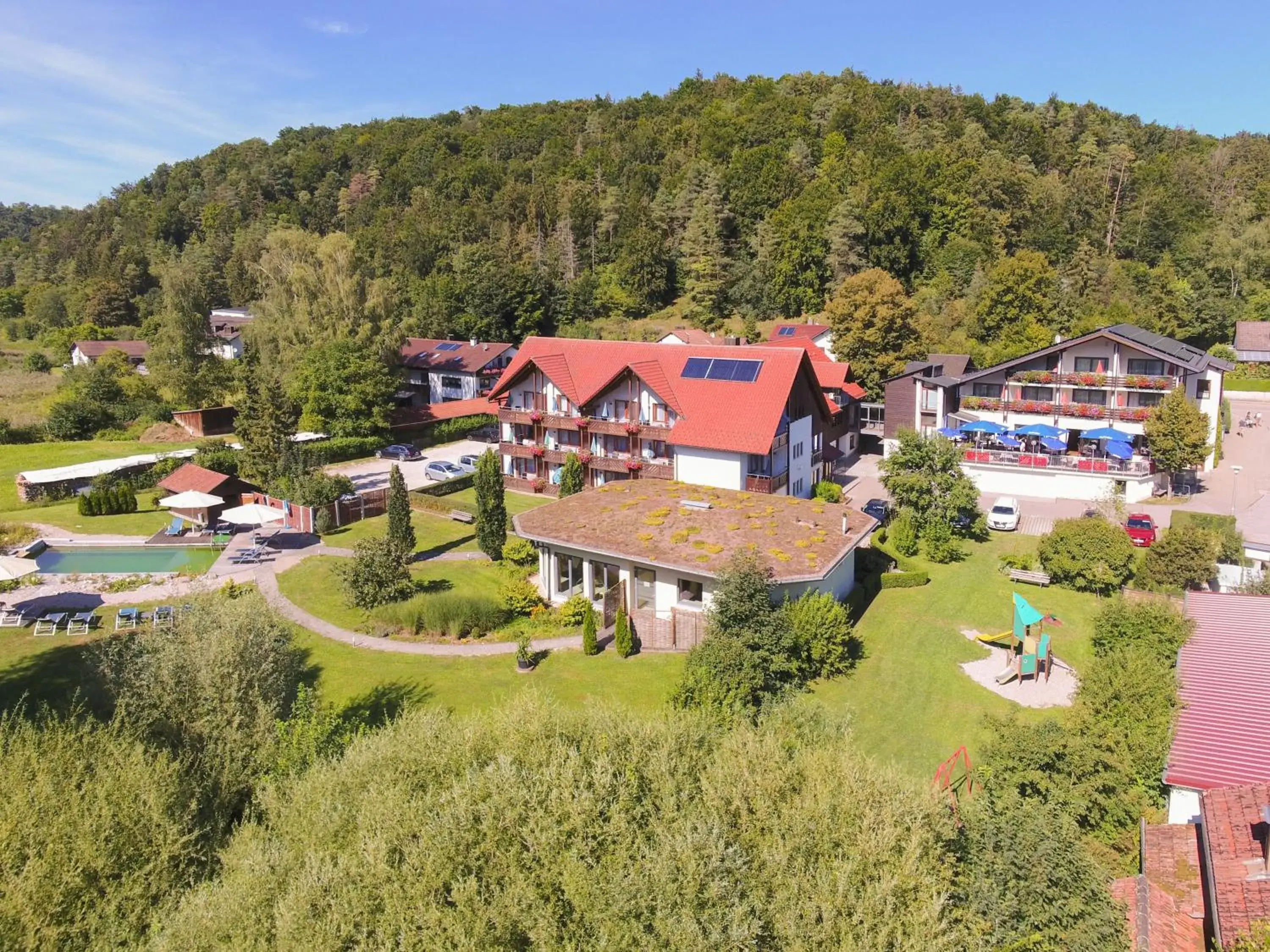 Hotel & Gasthof Zur Linde Hotel & Gasthof Zur Linde