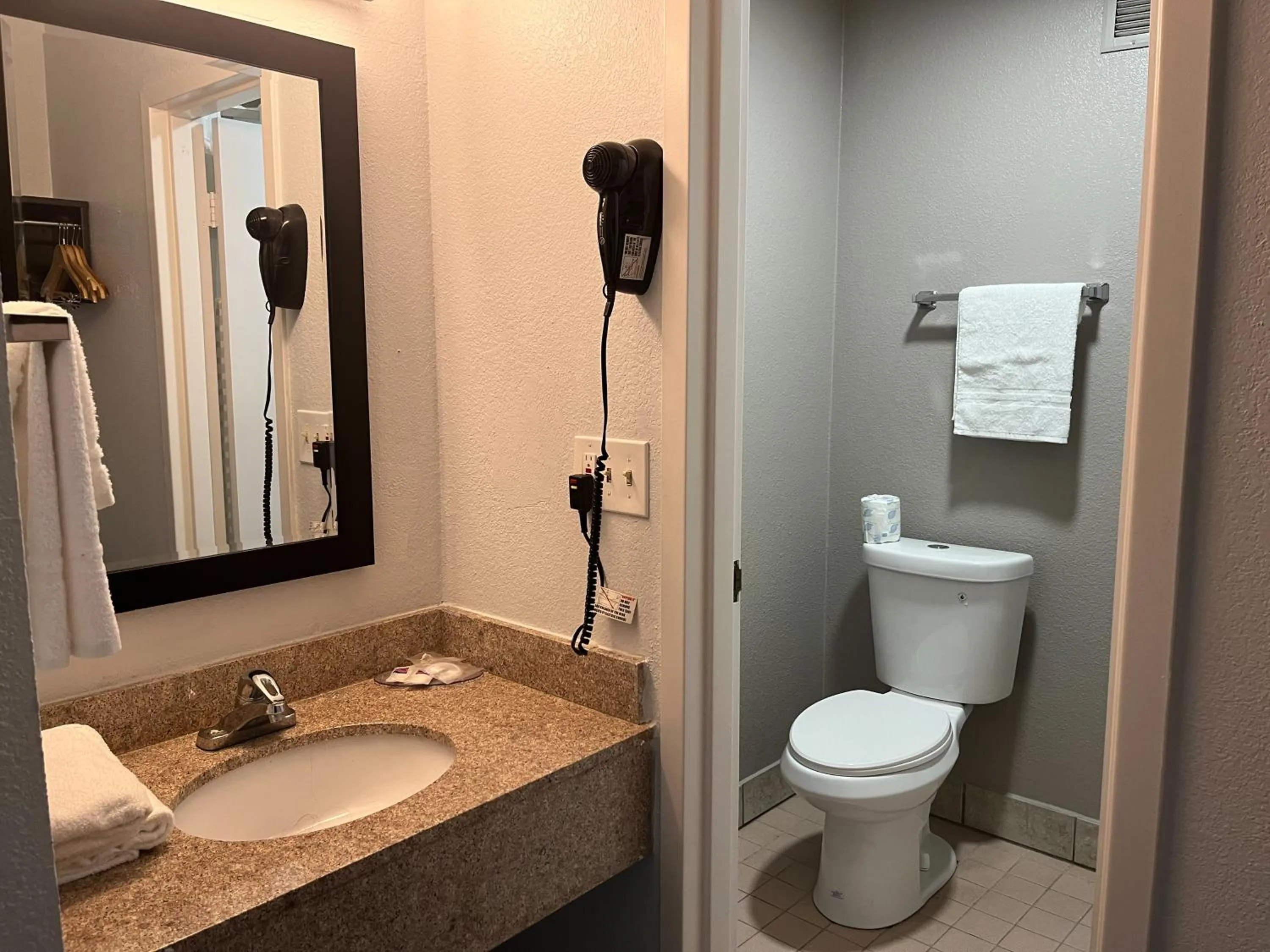 Studio 6 Suites Norcross, GA