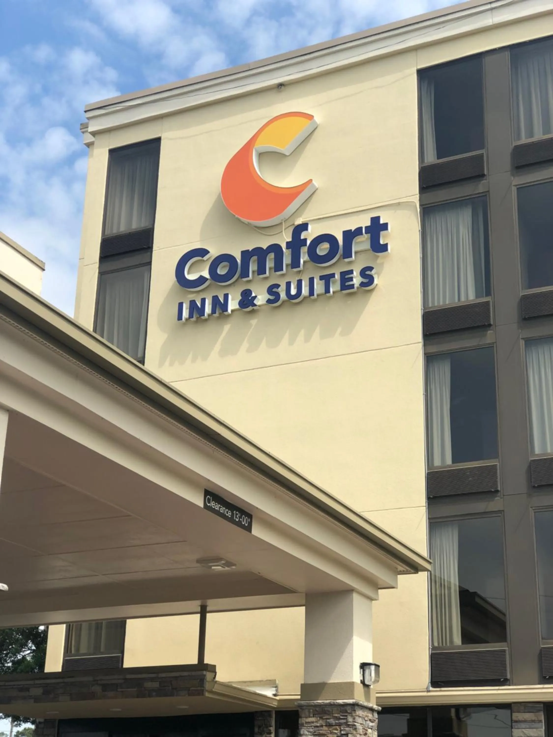 Property building in Comfort Inn & Suites Durham near Duke University