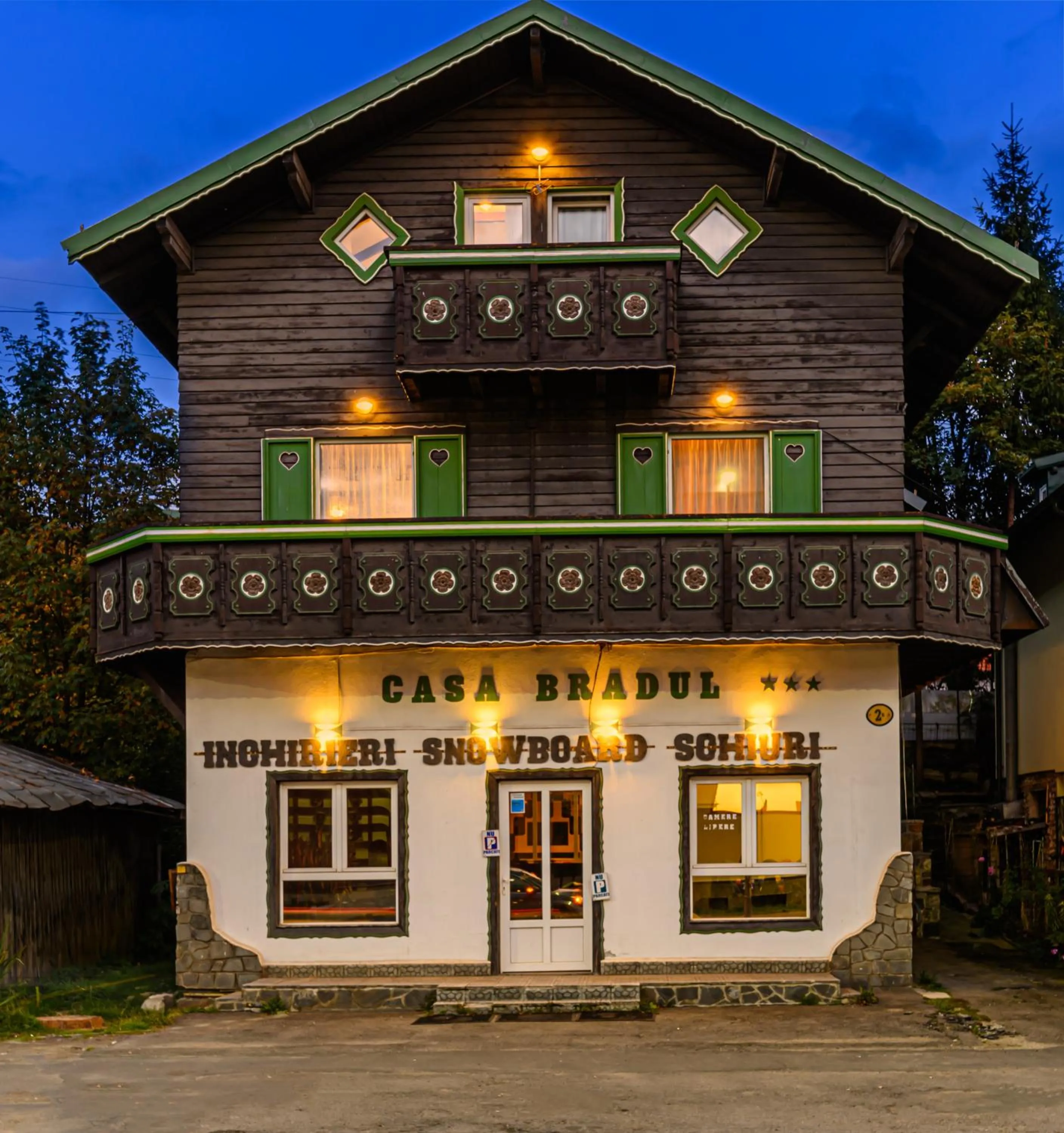 Property building in Pension Casa Bradul