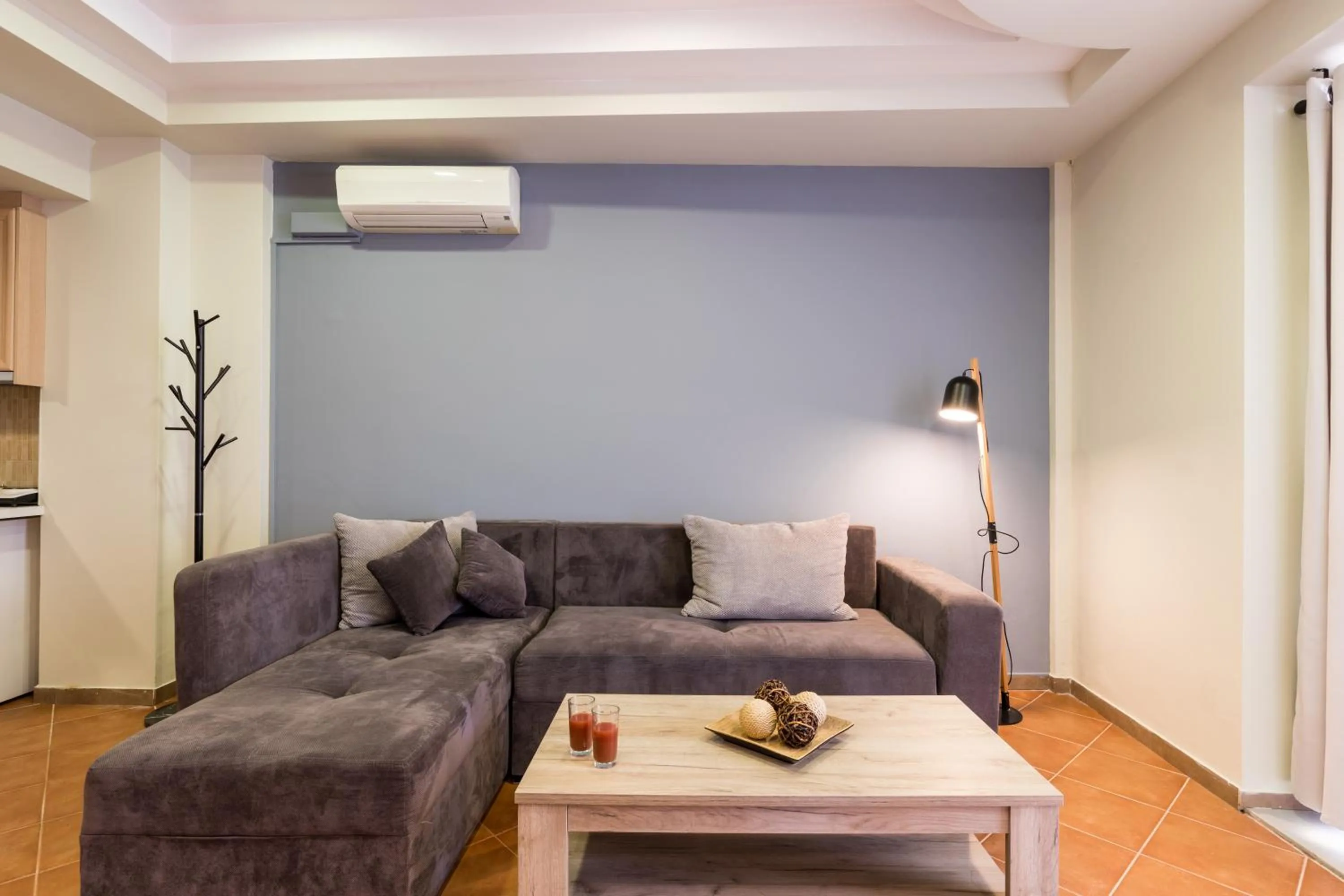 Living room in Mon-Repo Suites