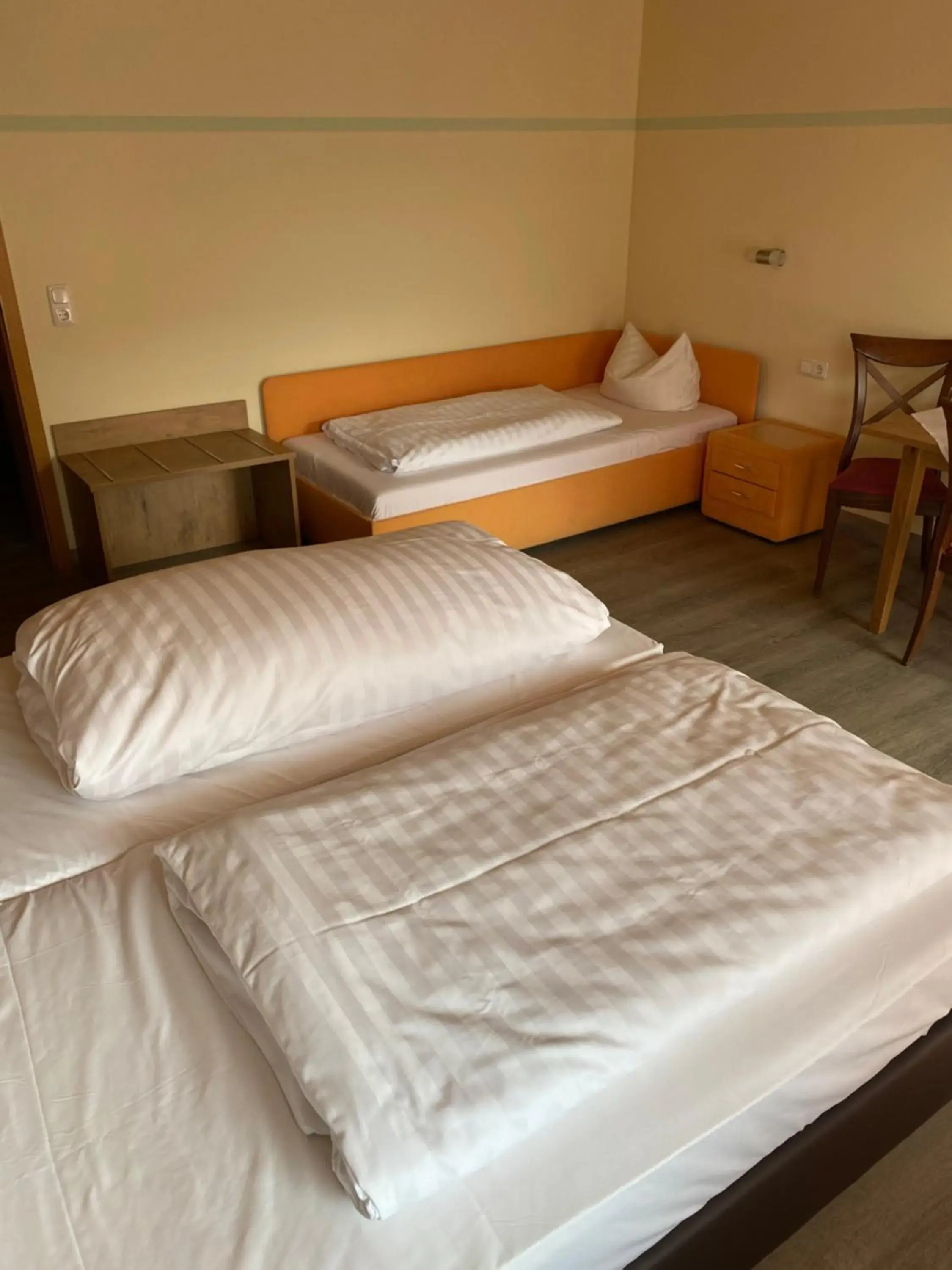 Classic Triple Room in Hotel Sonnenblick Classic Triple Room in Hotel Sonnenblick