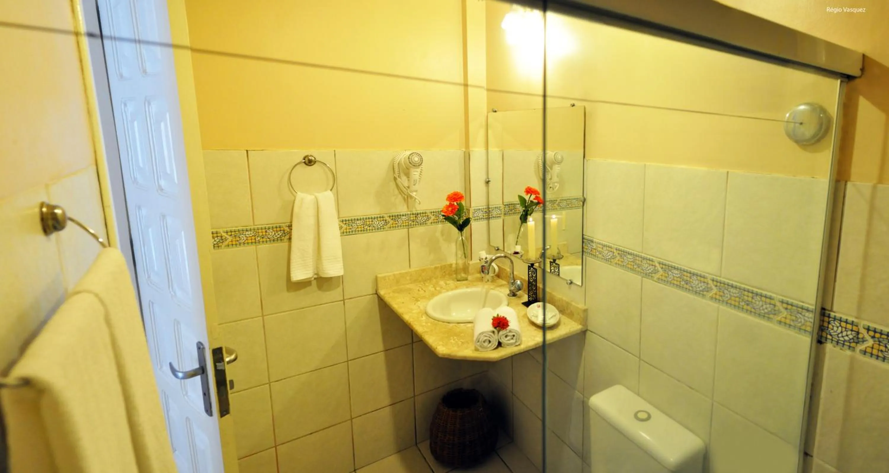 Bathroom in Pousada Via Brasil