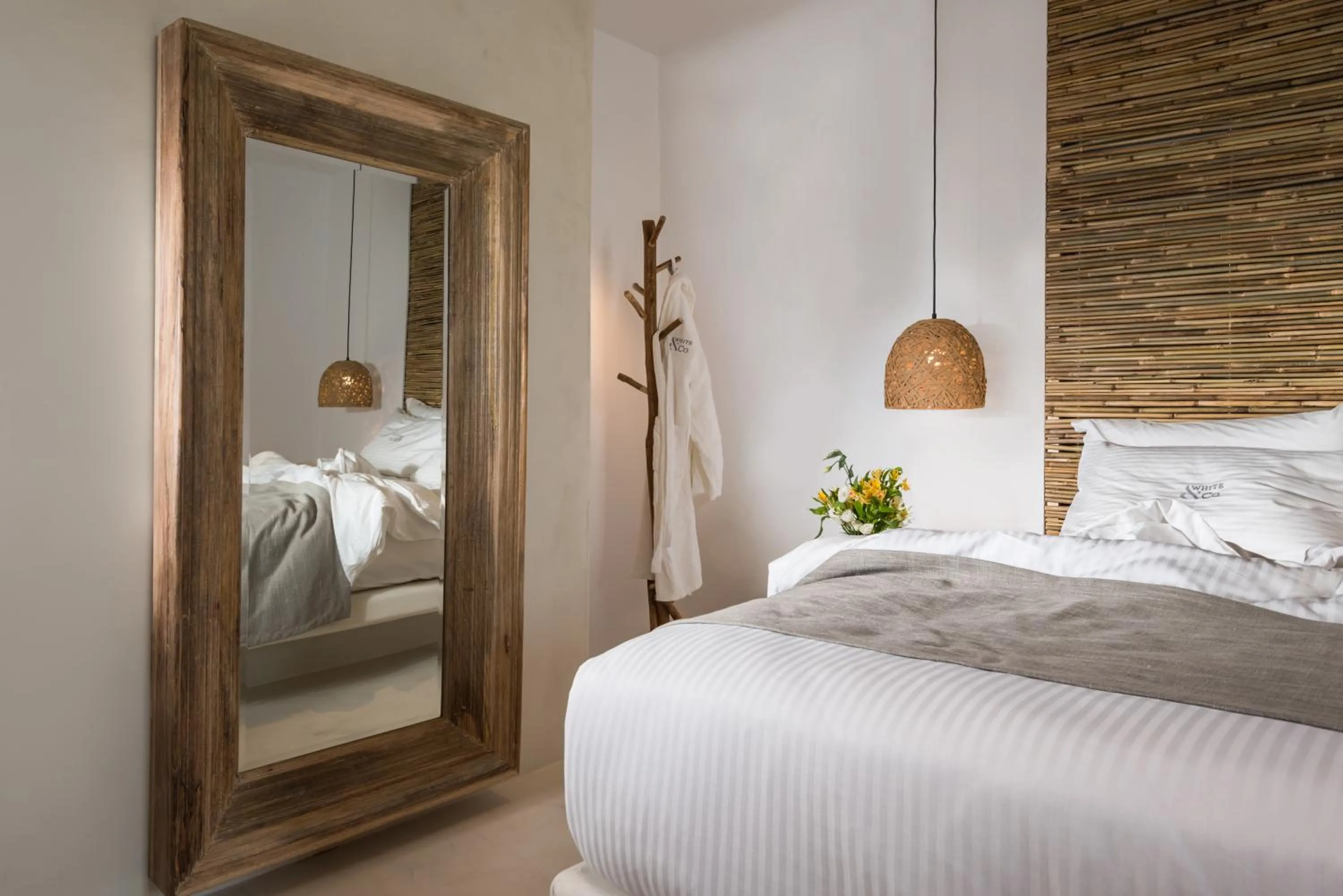 Bedroom, Bed in White & Co Exclusive Island Villas