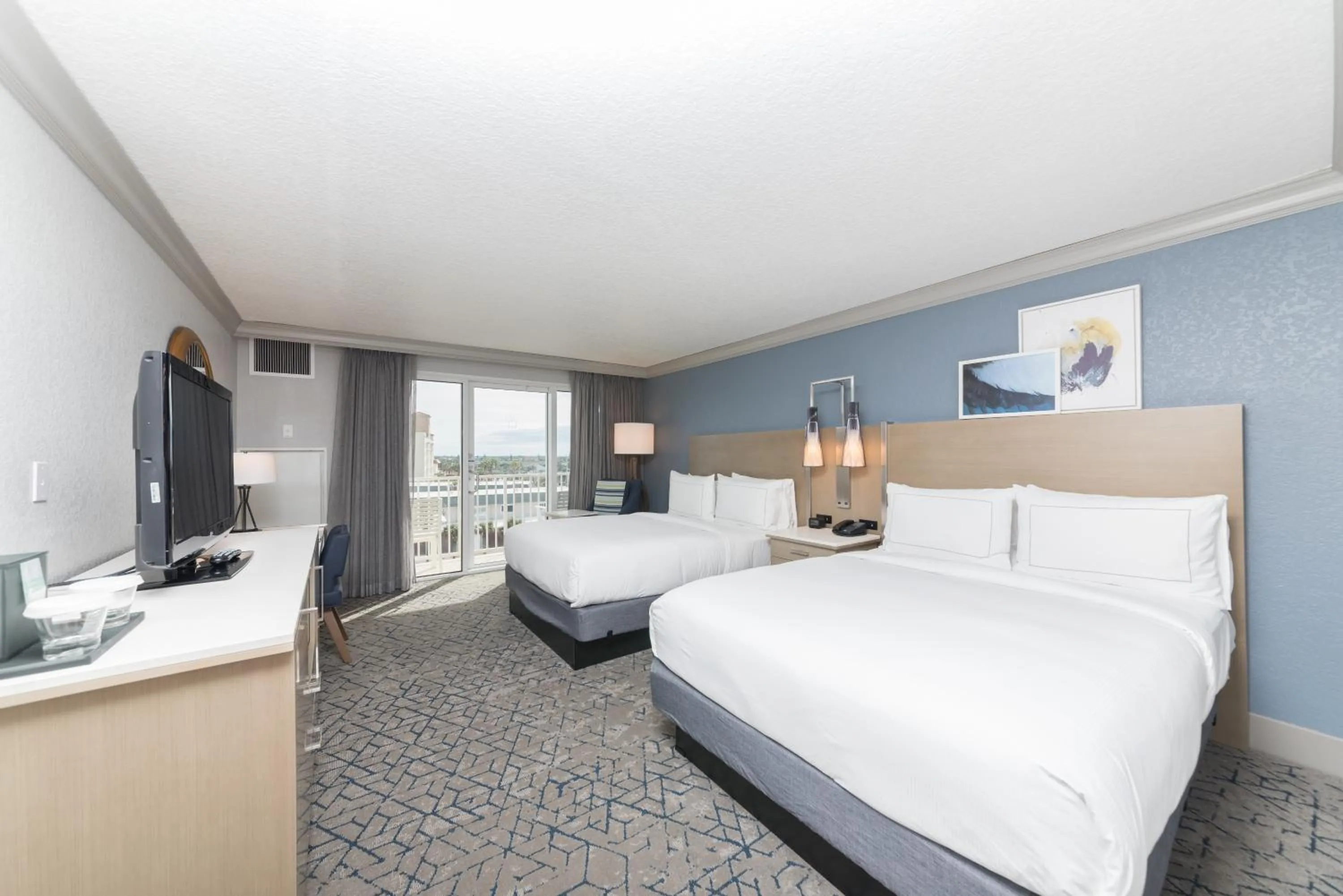 Bedroom, Bed in DoubleTree Suites by Hilton Melbourne Beach Oceanfront