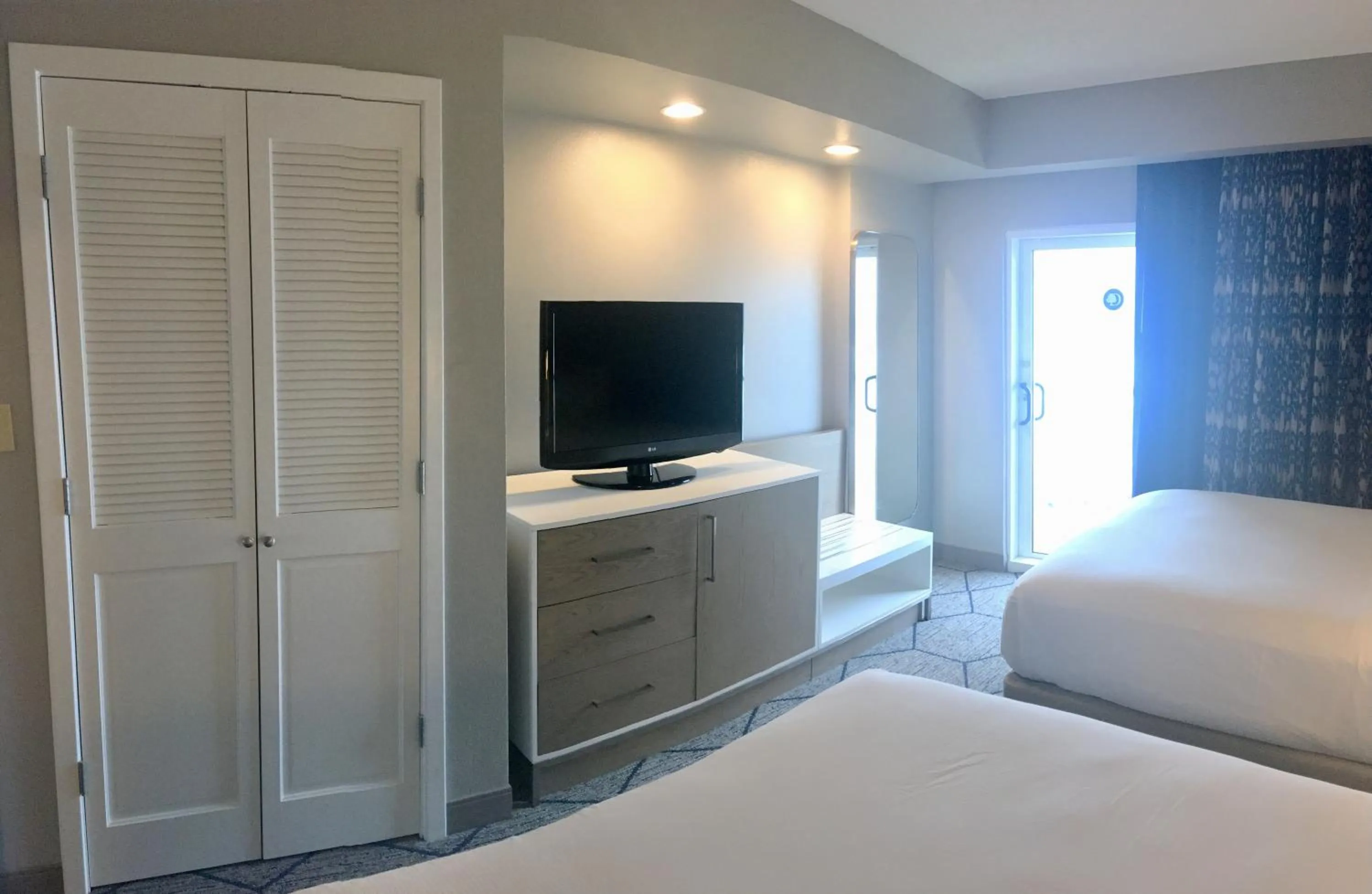 Bed in DoubleTree Suites by Hilton Melbourne Beach Oceanfront