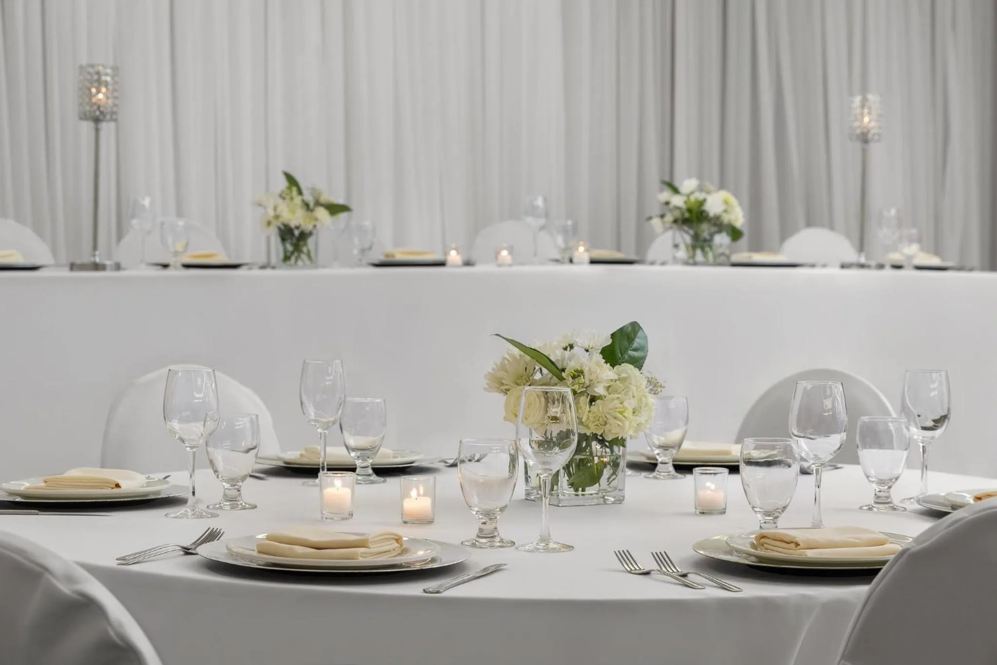 Banquet/Function facilities in Holiday Inn & Suites Oakville at Bronte by IHG