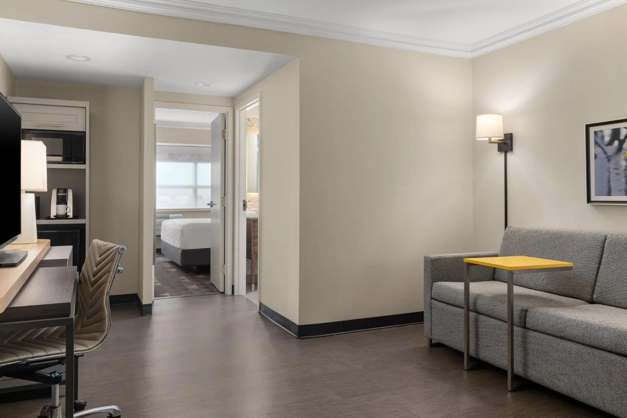 Photo of the whole room in Holiday Inn & Suites Oakville at Bronte by IHG