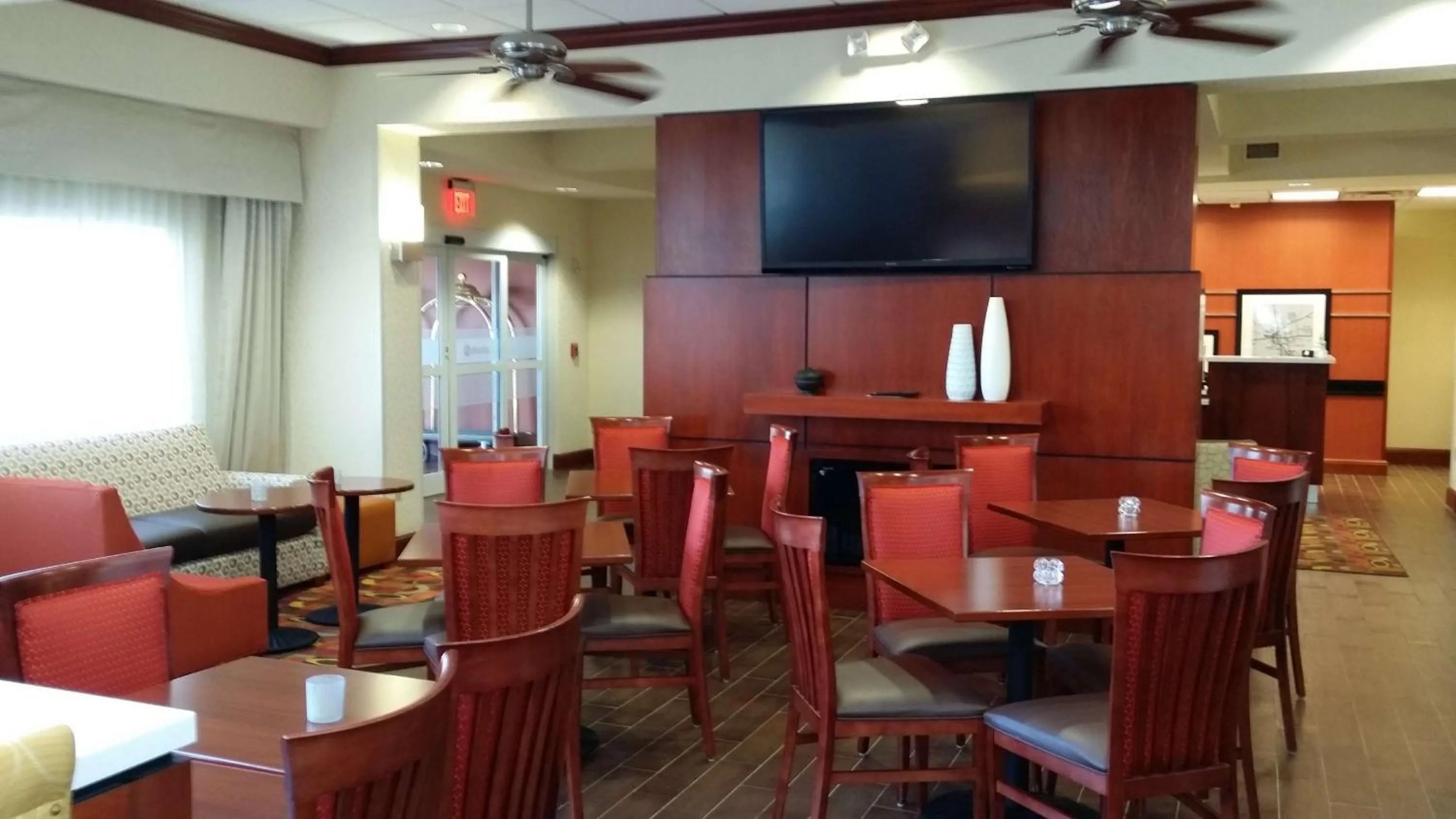 Lobby or reception in Hampton Inn & Suites Roswell
