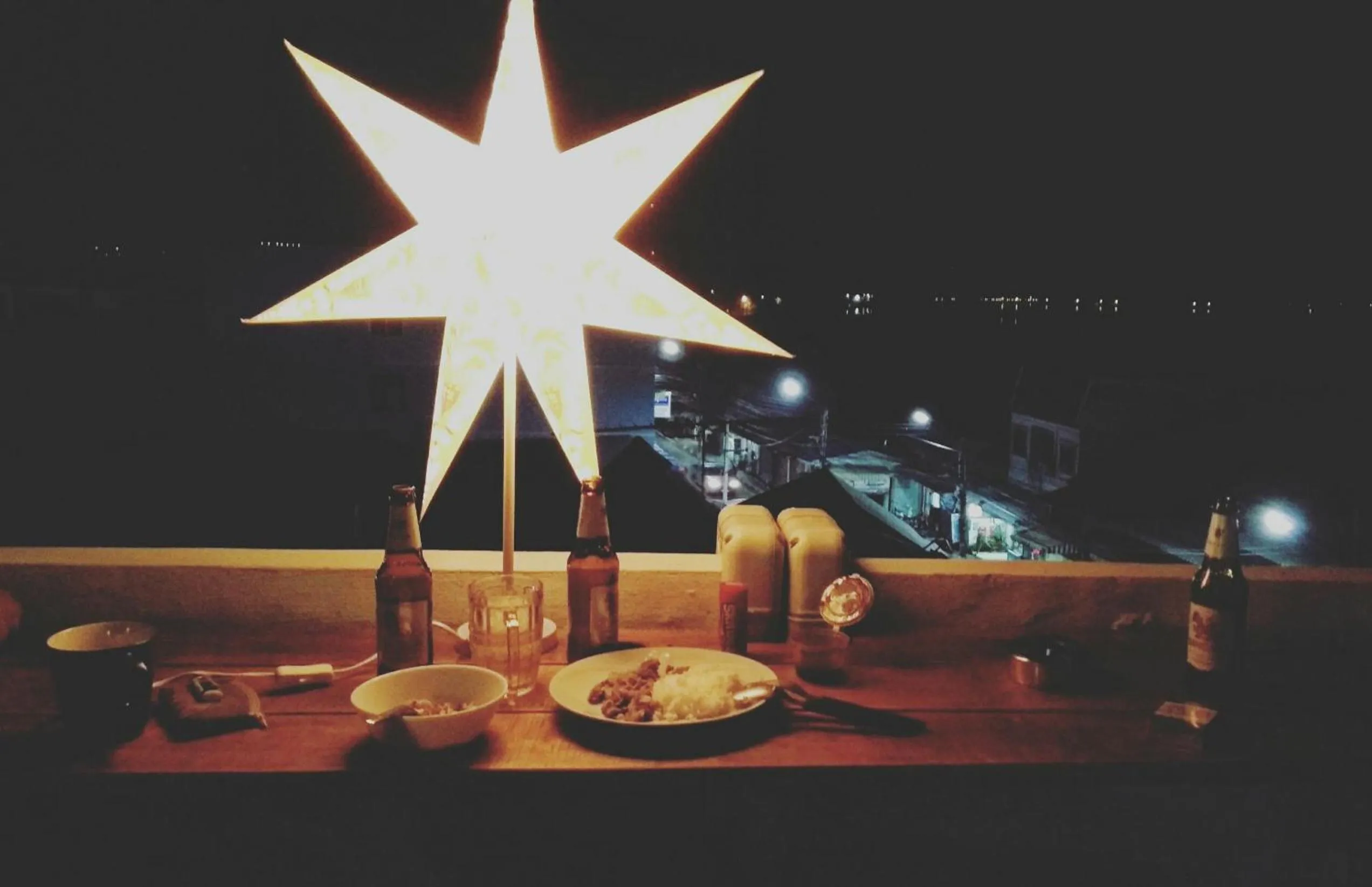 Restaurant/places to eat in Sattahiptale Boutique Guesthouse & Hostel