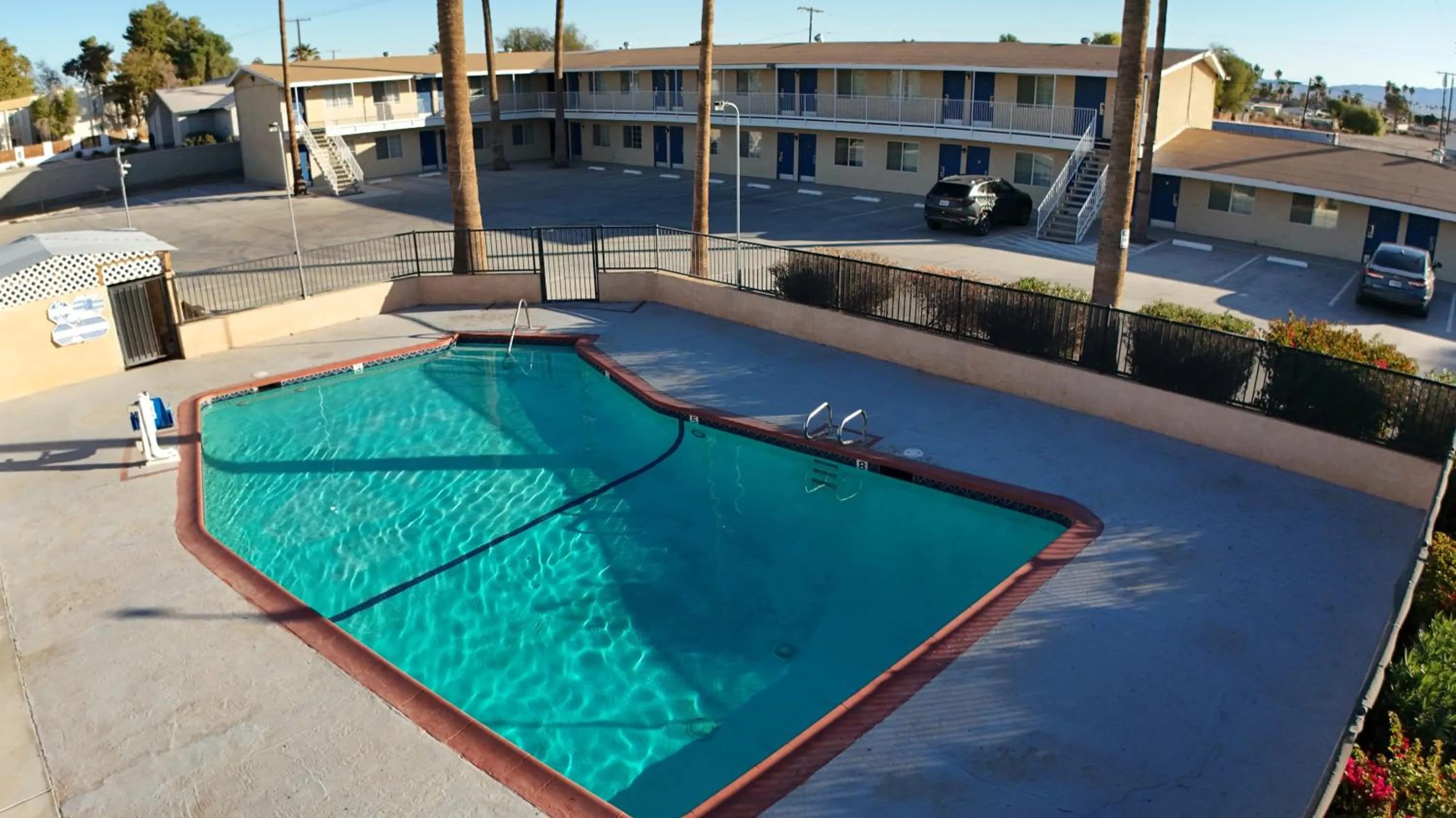 Property building in Rodeway Inn & Suites Blythe I-10