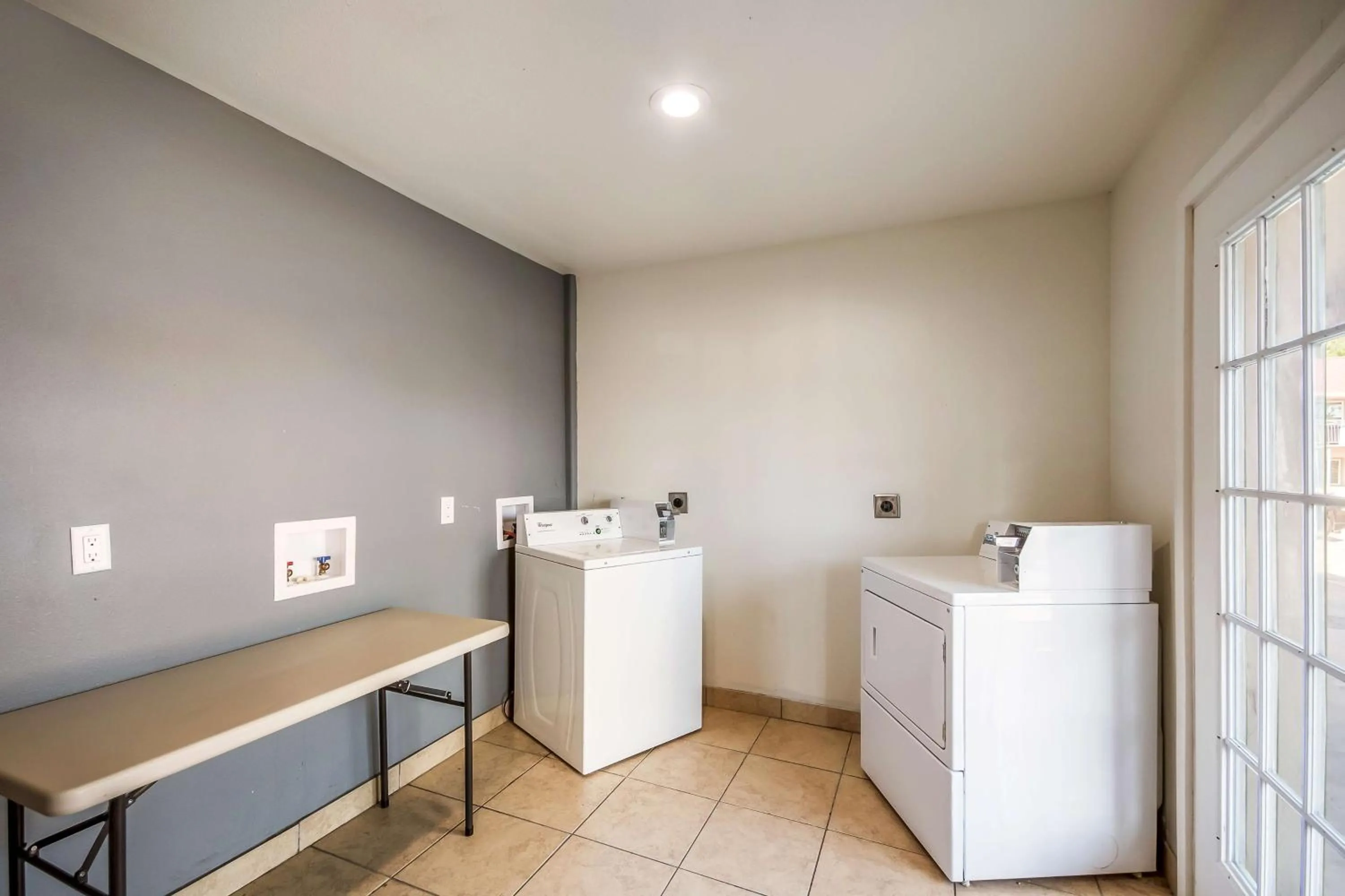 On site in Studio 6-Huntsville, TX