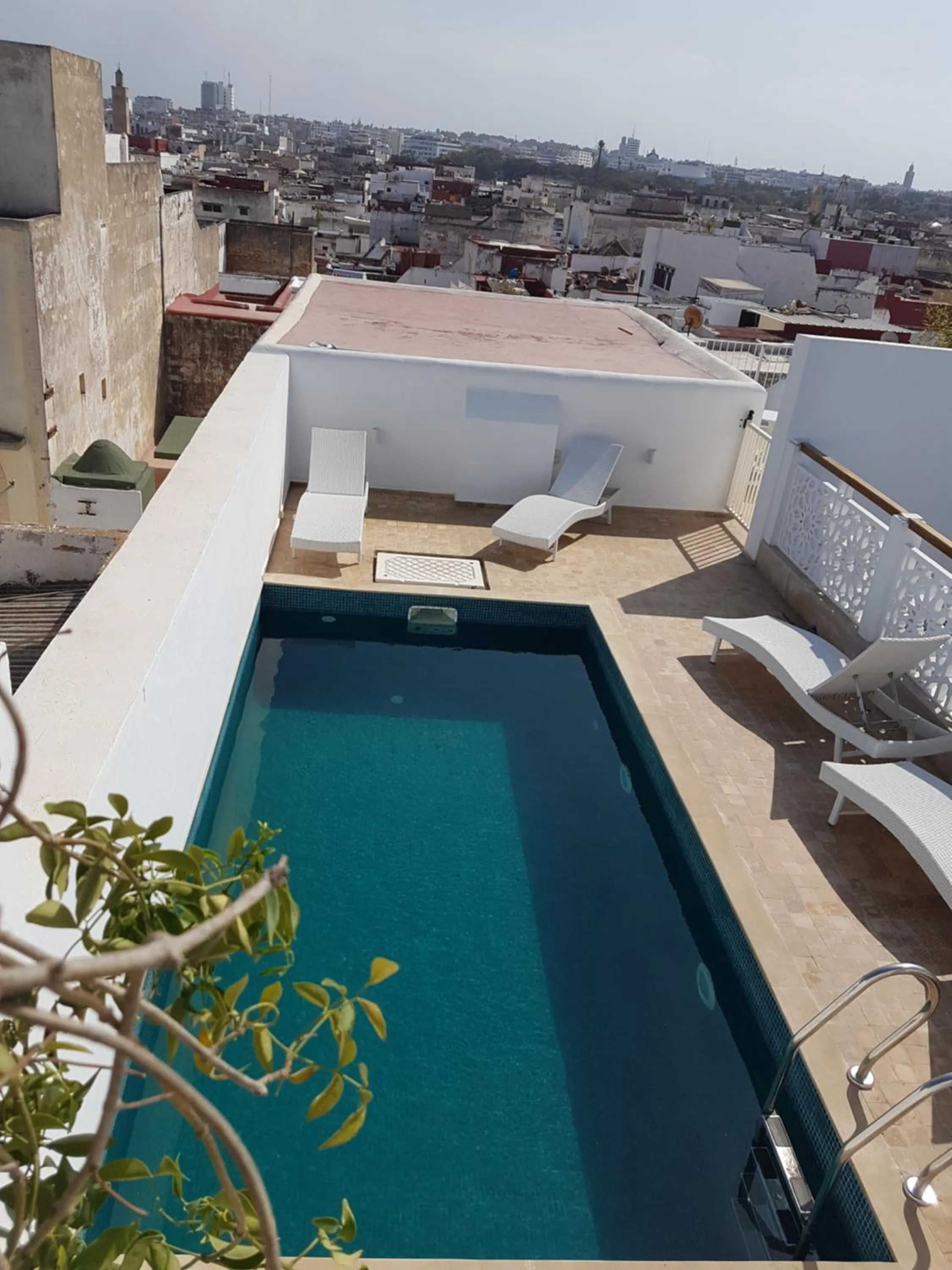 Swimming pool in Dar Shâan