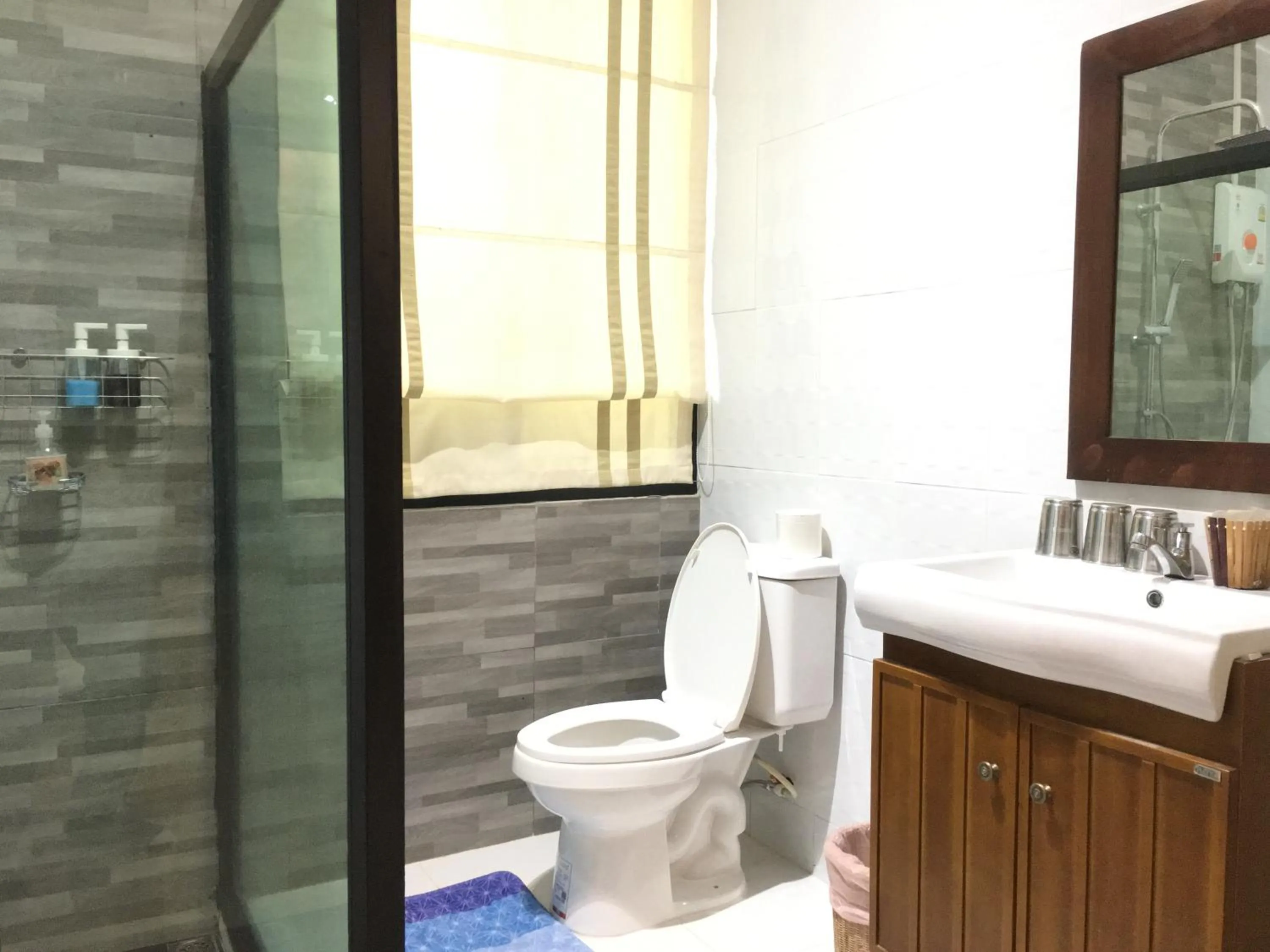 Toilet in Nan Rim Nam Resort