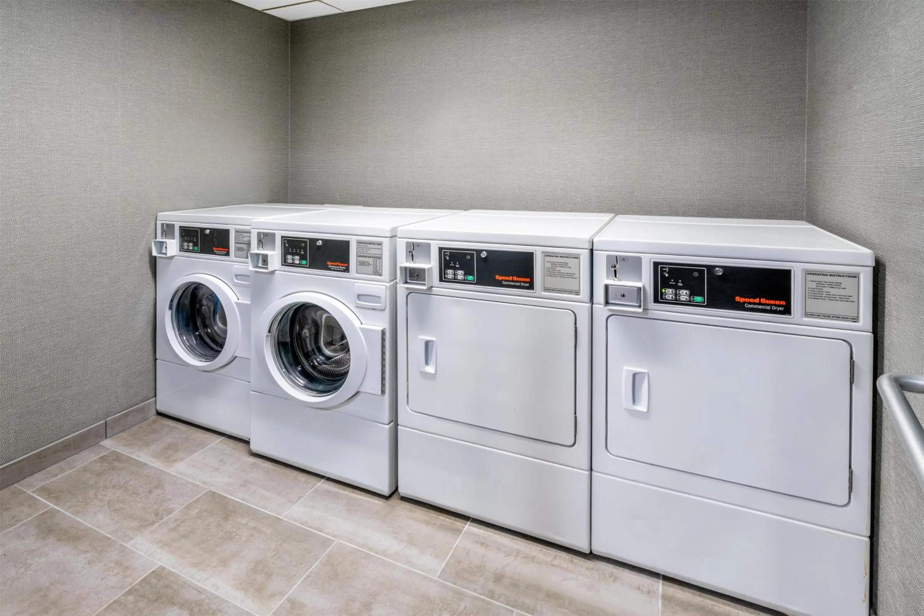 laundry in Hampton Inn Sheridan