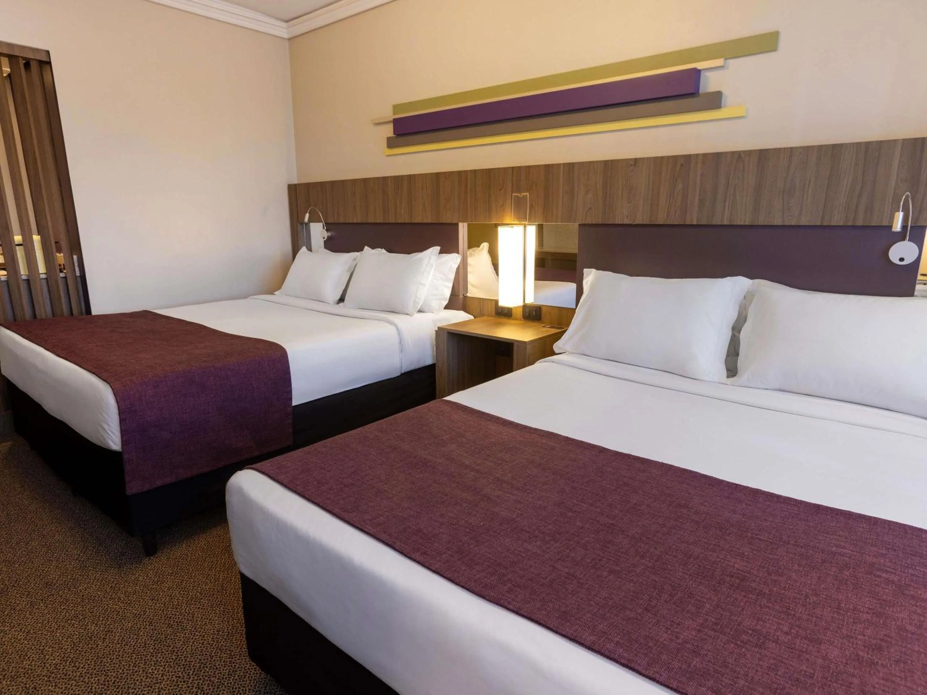 Bedroom, Bed in Grand Mercure Curitiba Rayon